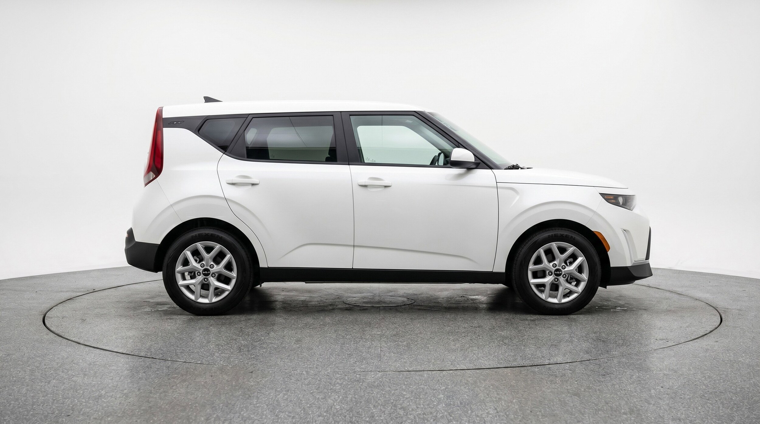 Thumbnail: 2025 Kia Soul - 11