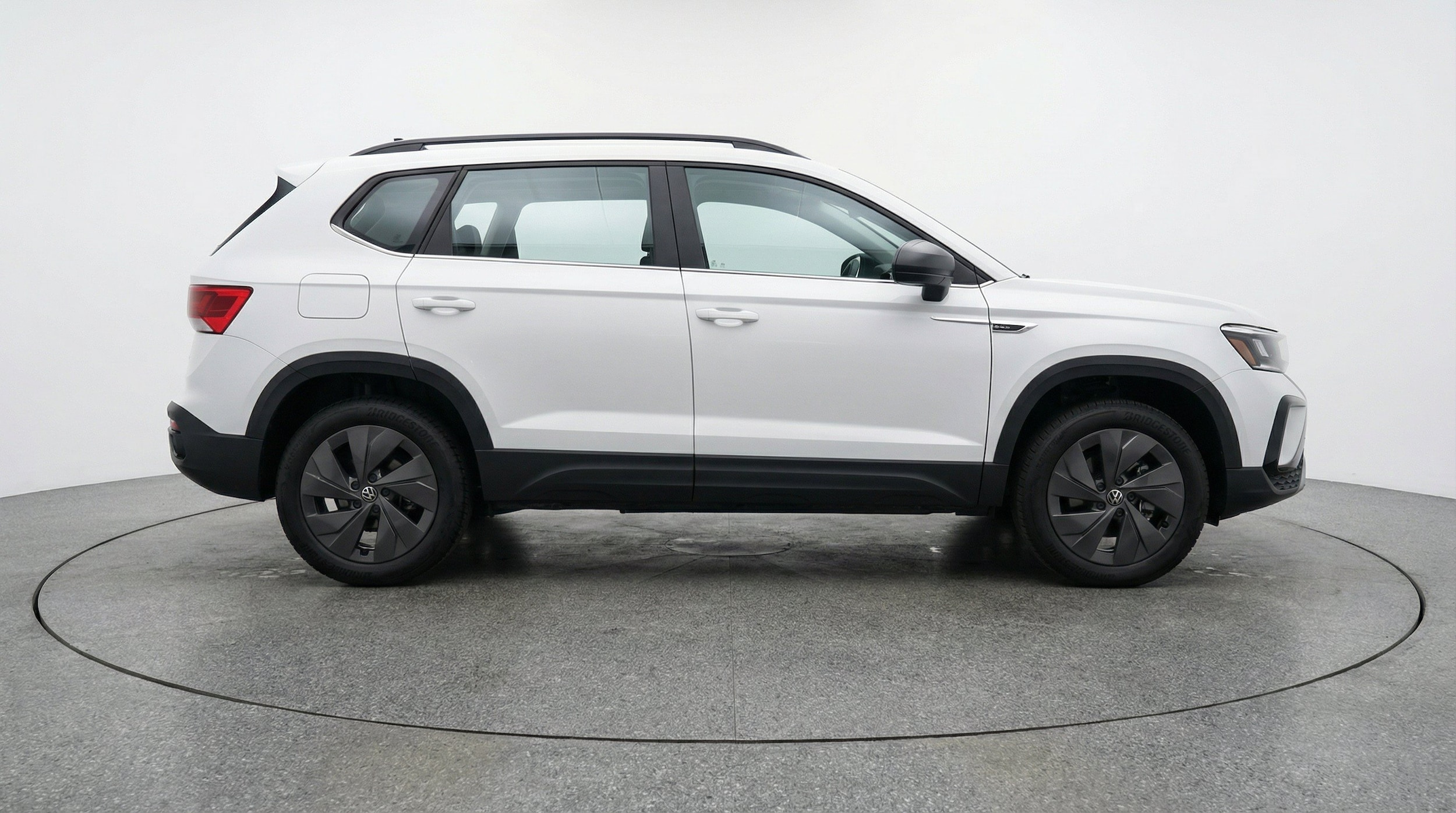 Thumbnail: 2026 Volkswagen Taos - 11
