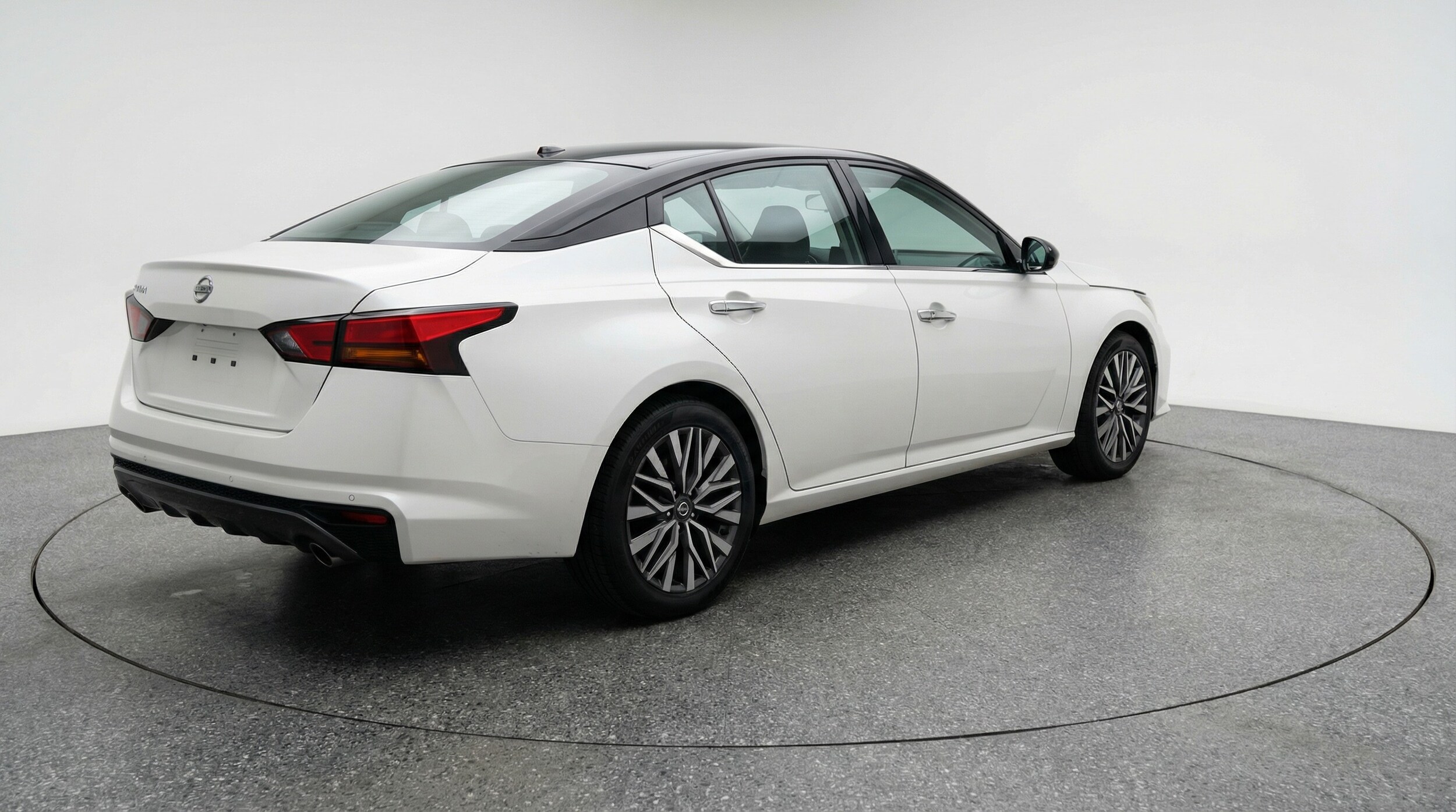 Thumbnail: 2025 Nissan Altima - 7