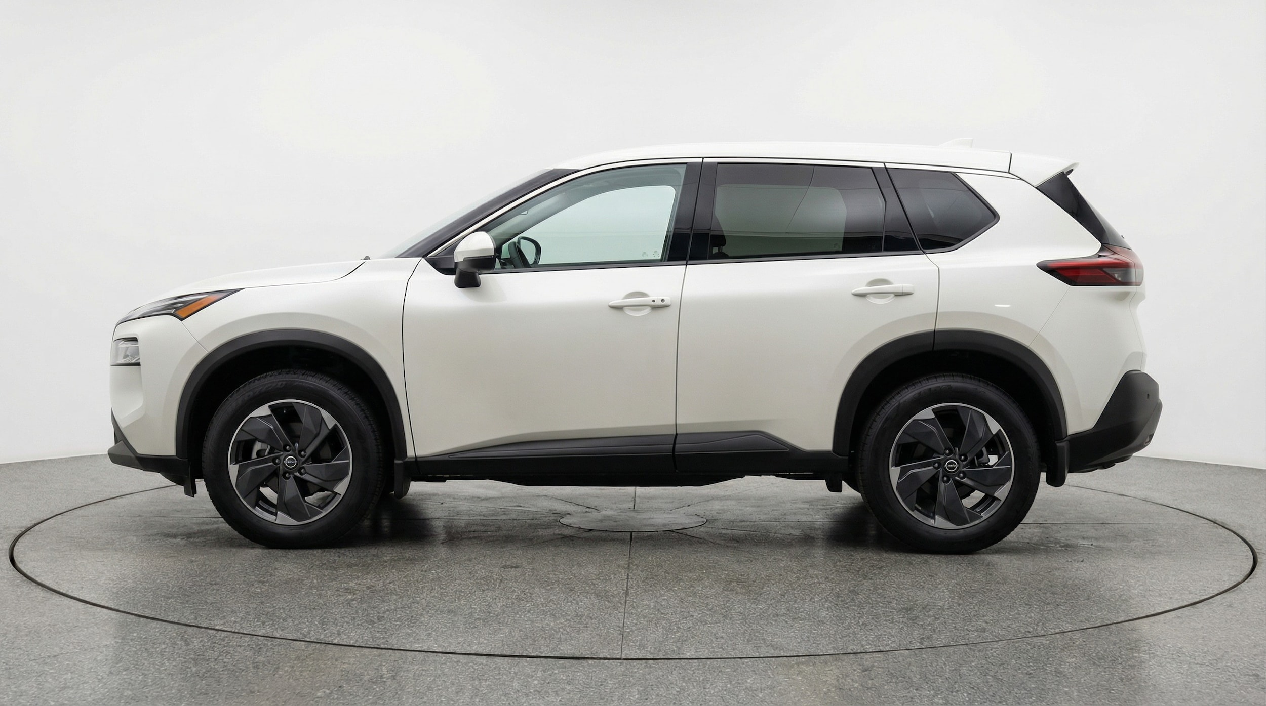 Thumbnail: 2025 Nissan Rogue - 4