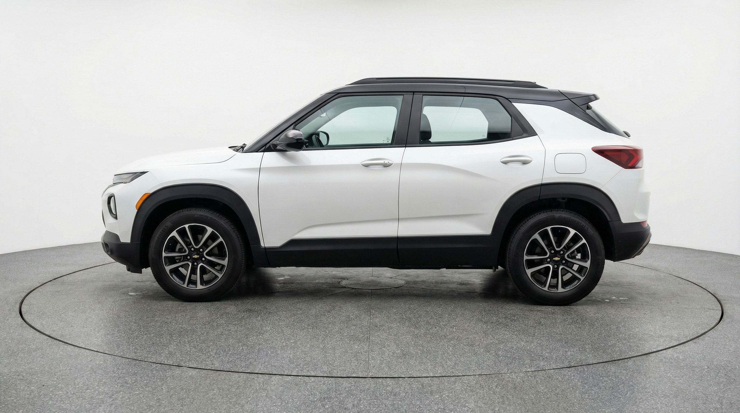 Thumbnail: 2025 Chevrolet TrailBlazer - 4