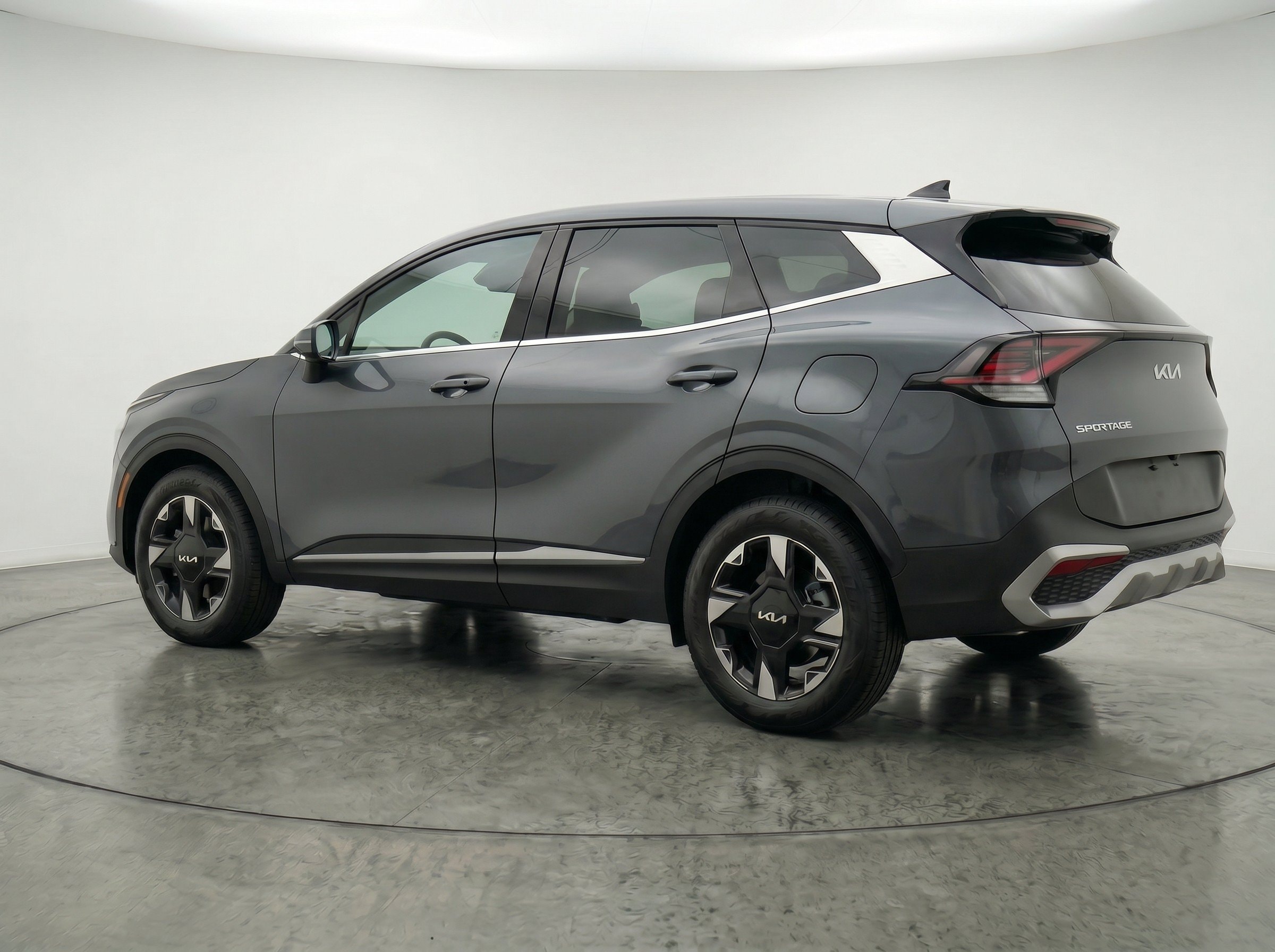 Thumbnail: 2026 Kia Sportage - 6