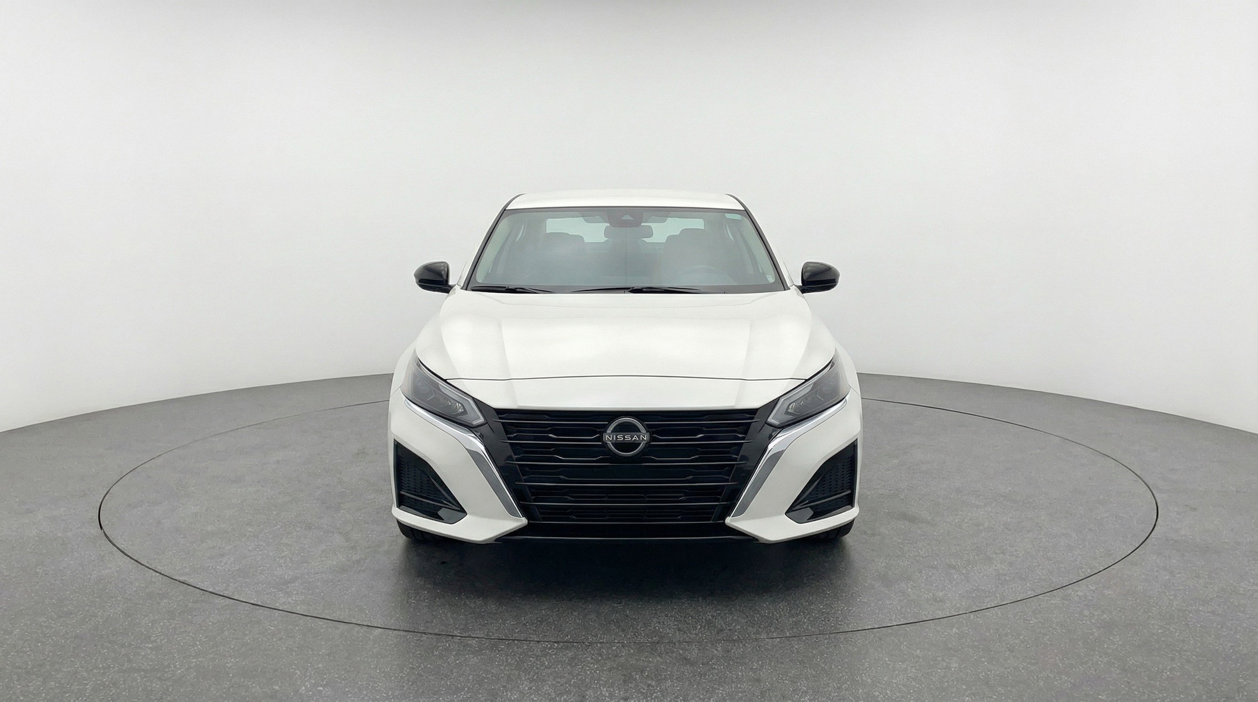 Thumbnail: 2025 Nissan Altima - 2