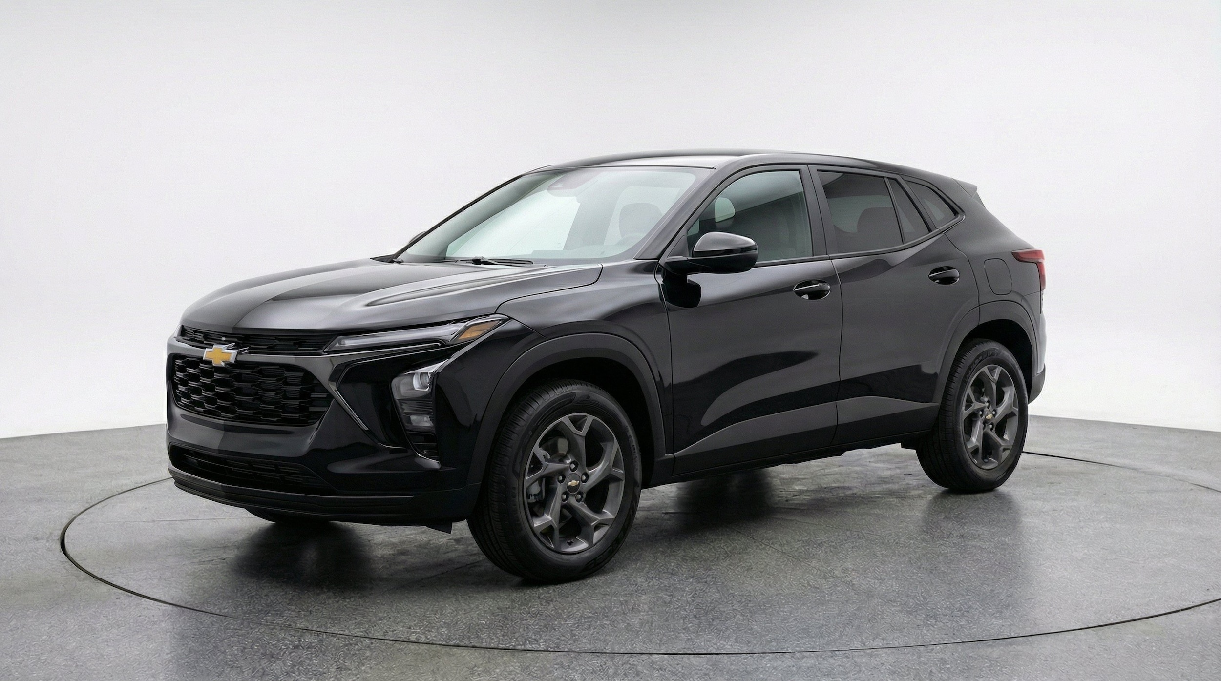 Thumbnail: 2025 Chevrolet Trax - 3