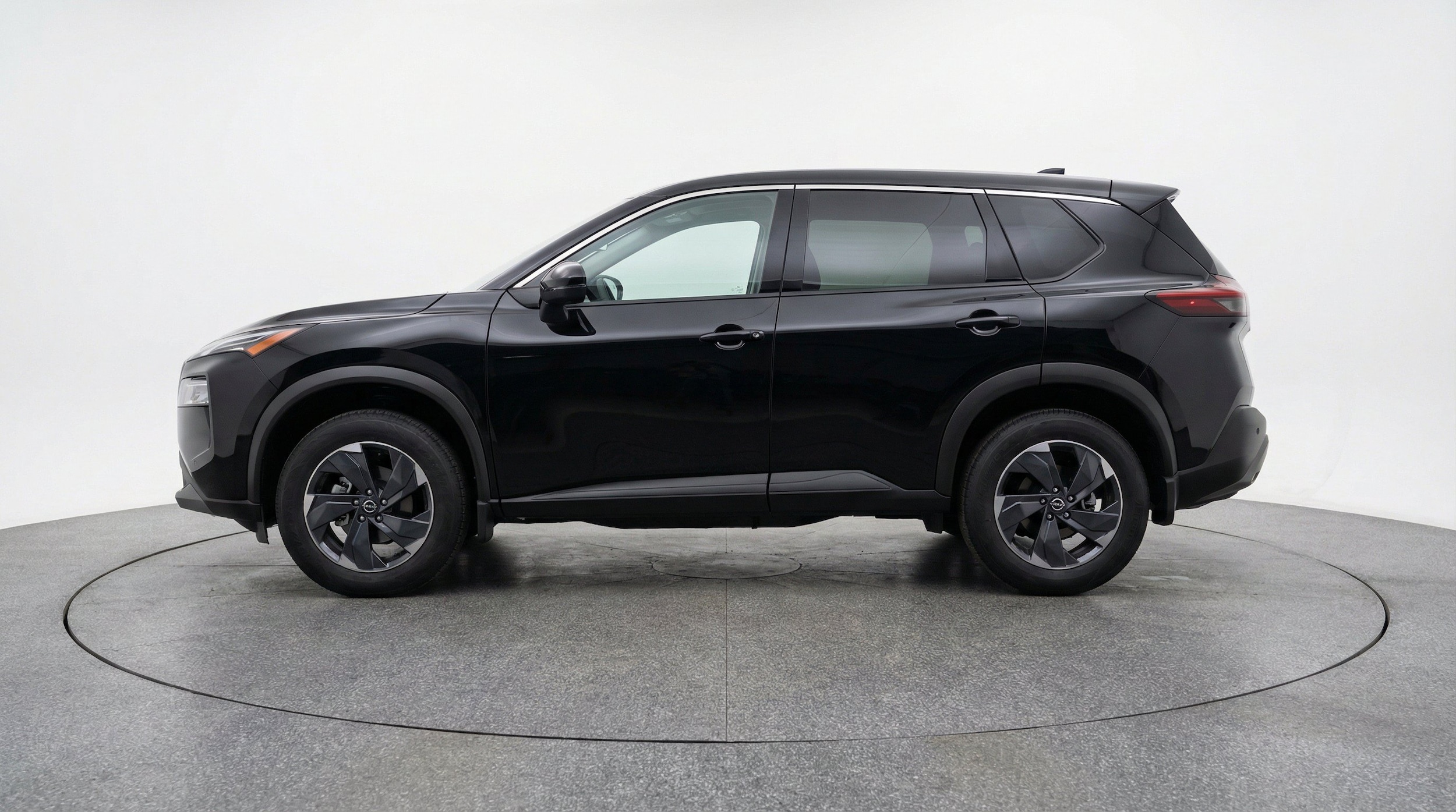 Thumbnail: 2025 Nissan Rogue - 5