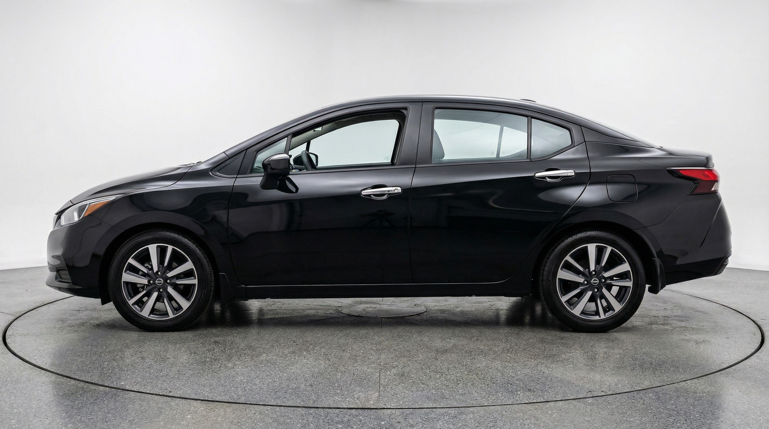 Thumbnail: 2025 Nissan Versa - 4