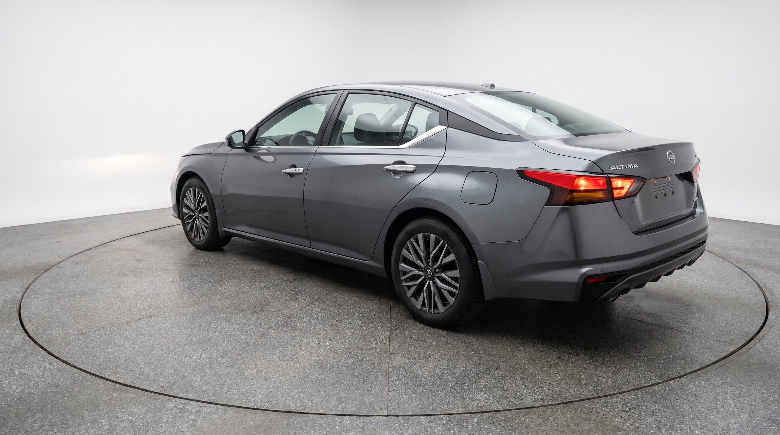 Thumbnail: 2025 Nissan Altima - 6