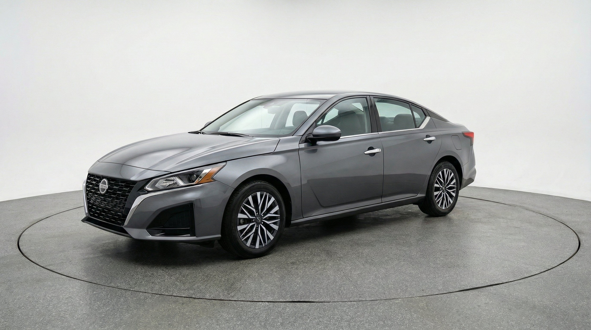 Thumbnail: 2025 Nissan Altima - 3