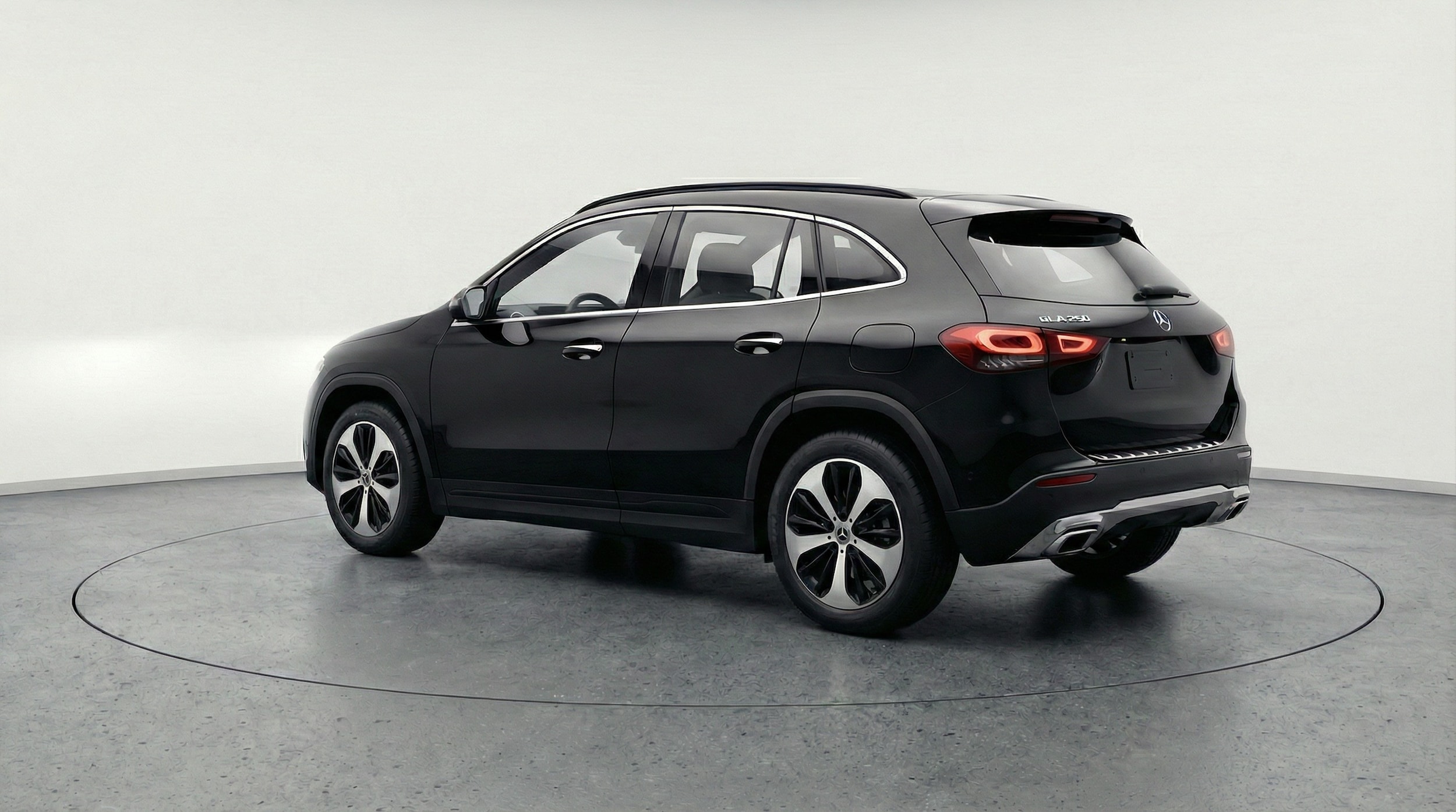 Thumbnail: 2025 Mercedes-Benz GLA - 5