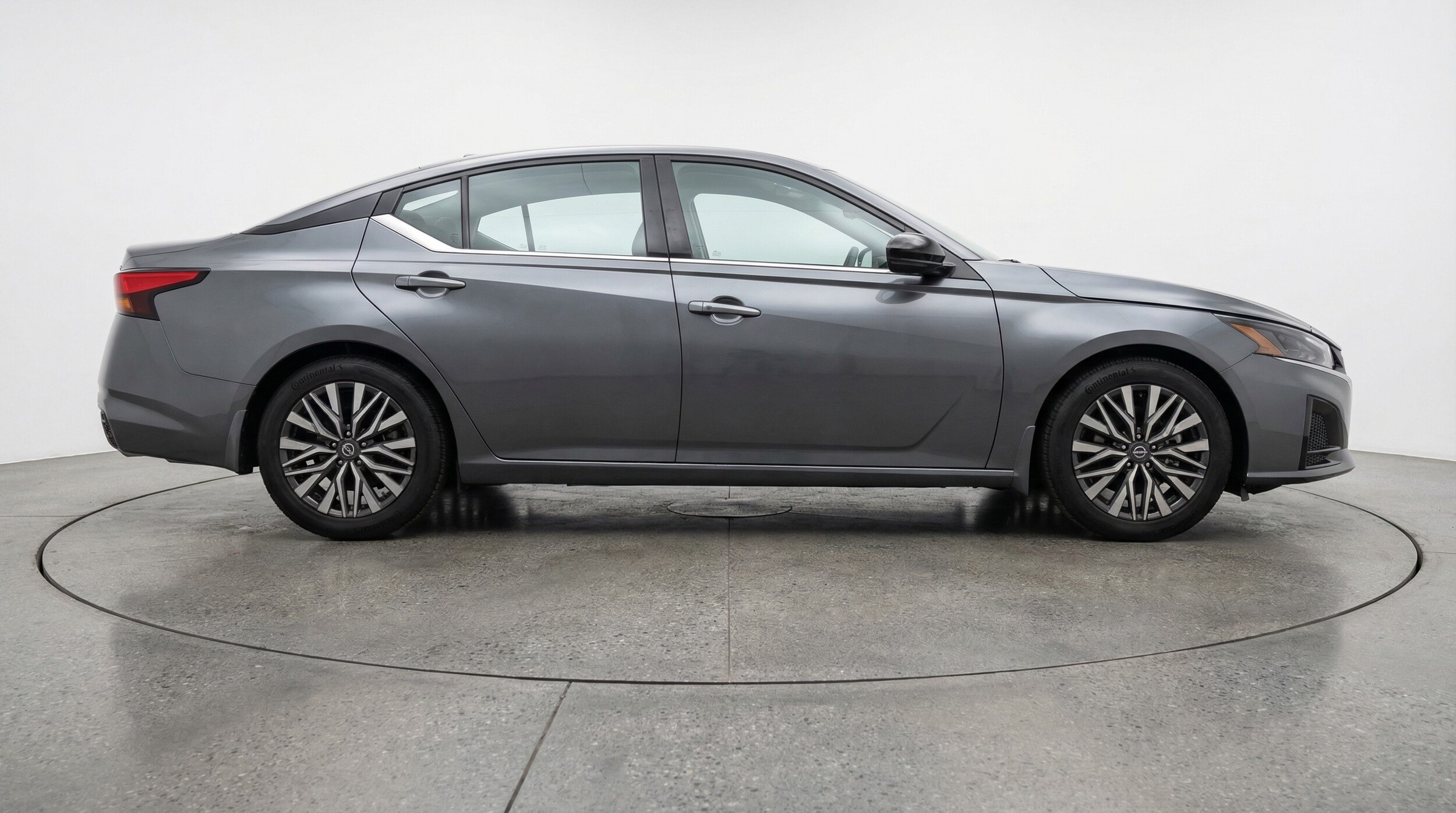 Thumbnail: 2025 Nissan Altima - 8