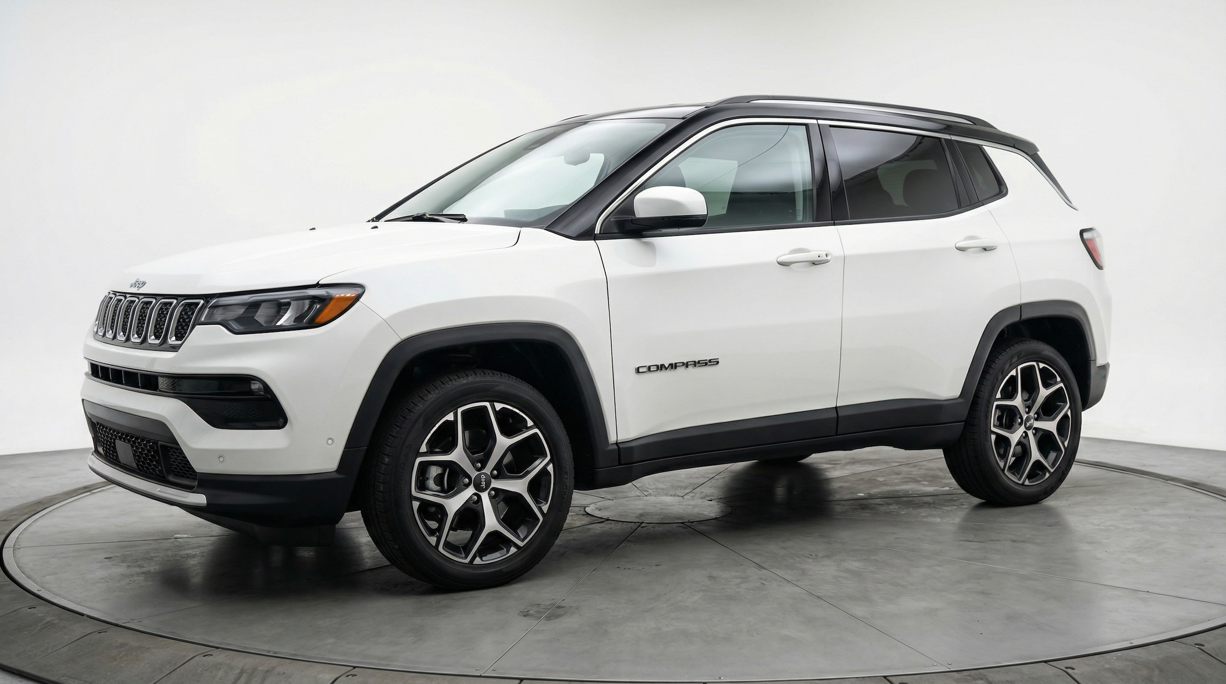 Thumbnail: 2025 Jeep Compass - 3