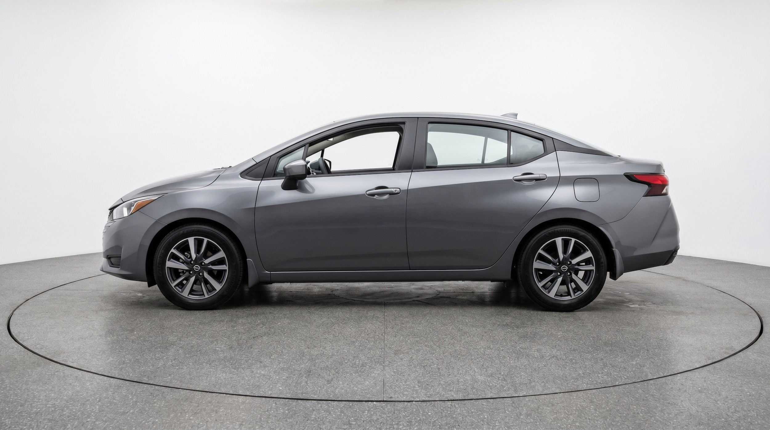 Thumbnail: 2025 Nissan Versa - 5