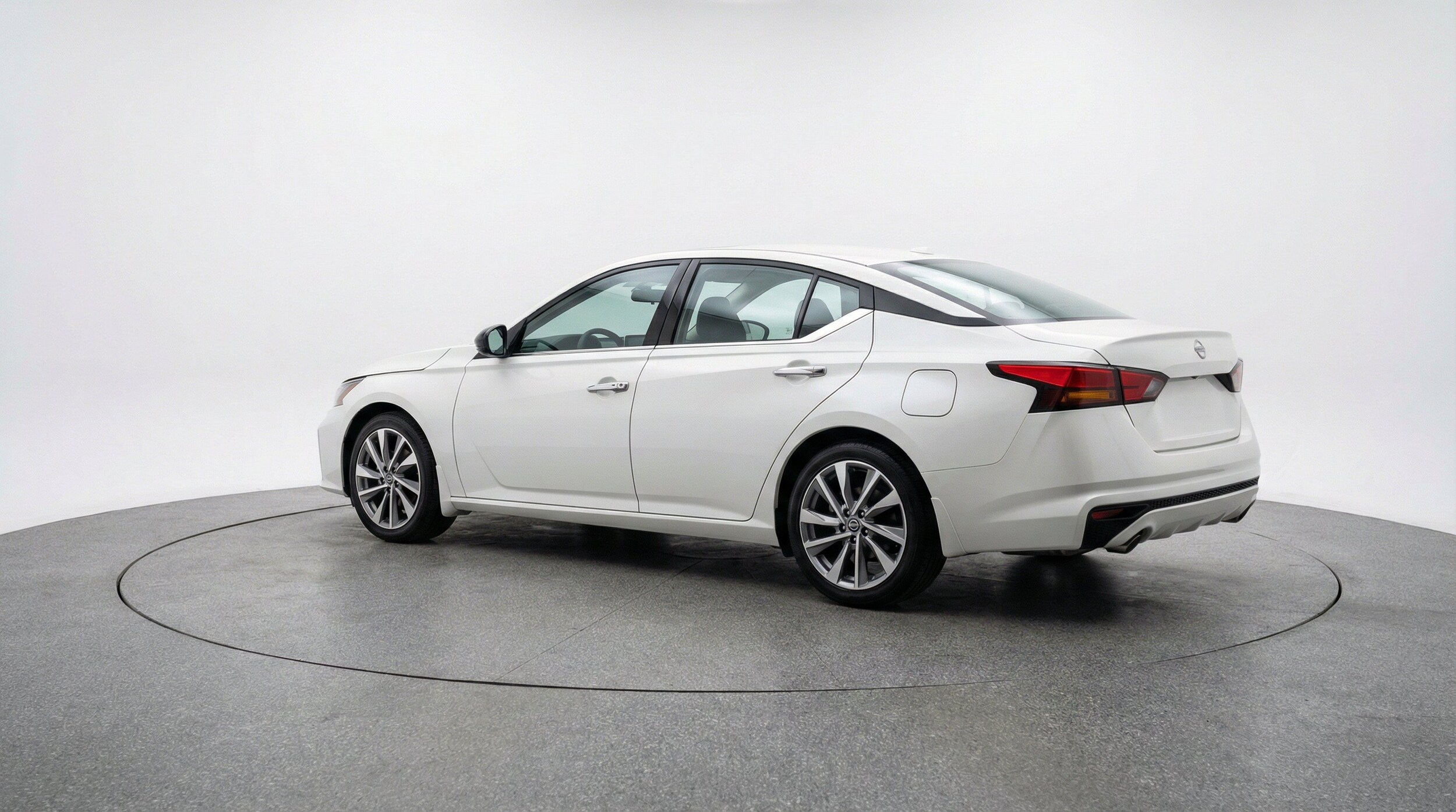 Thumbnail: 2025 Nissan Altima - 6