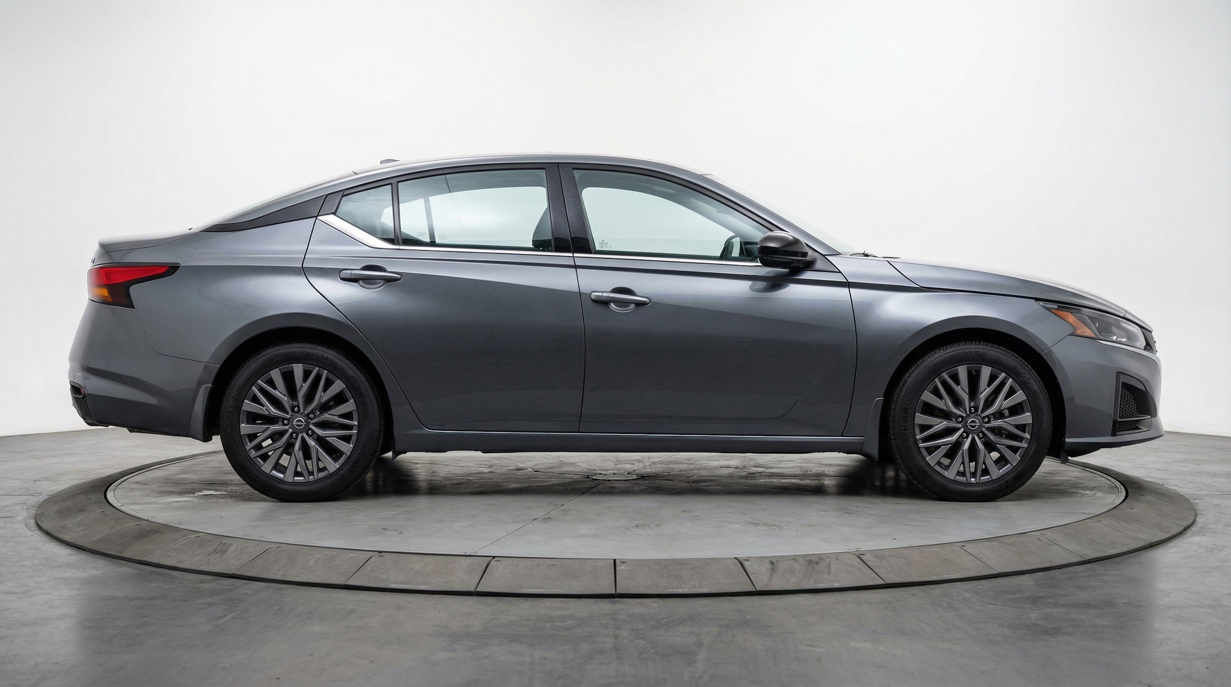 Thumbnail: 2025 Nissan Altima - 11