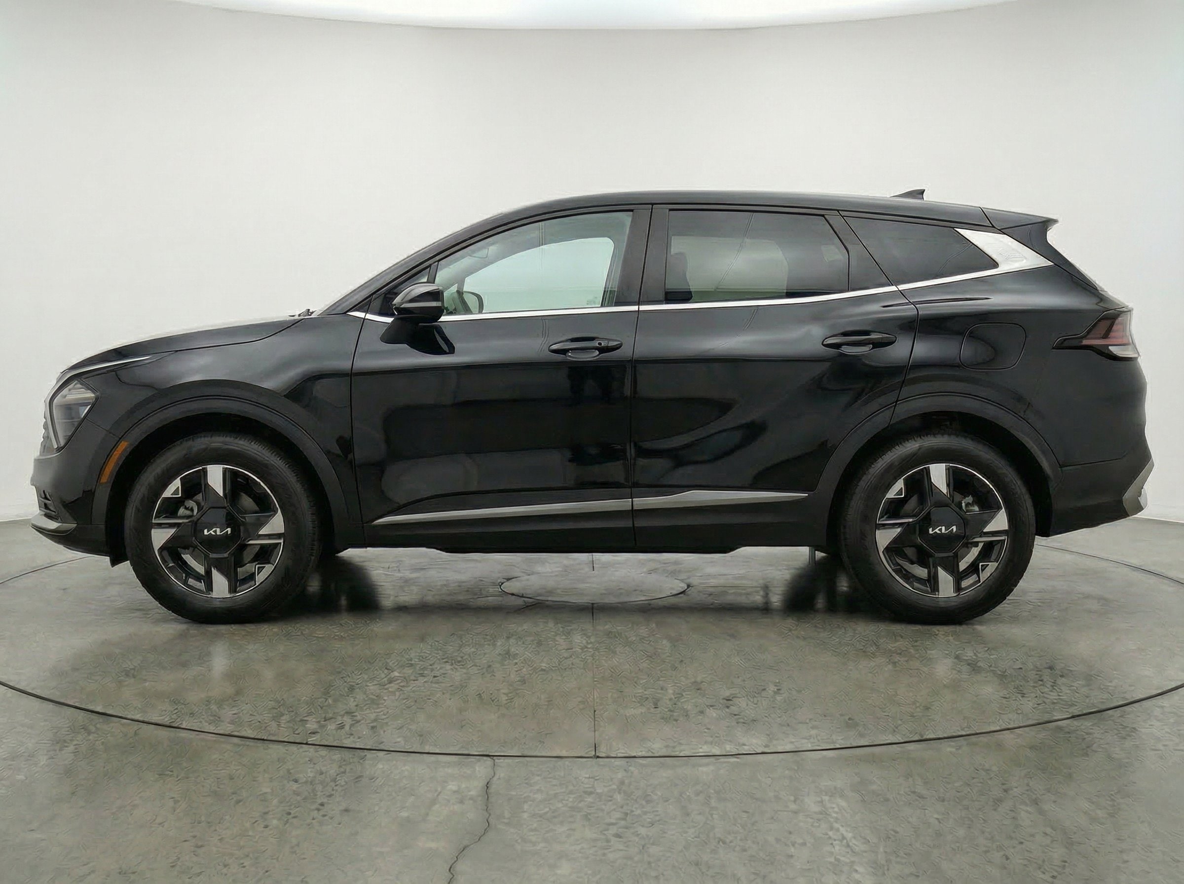 Thumbnail: 2026 Kia Sportage - 5