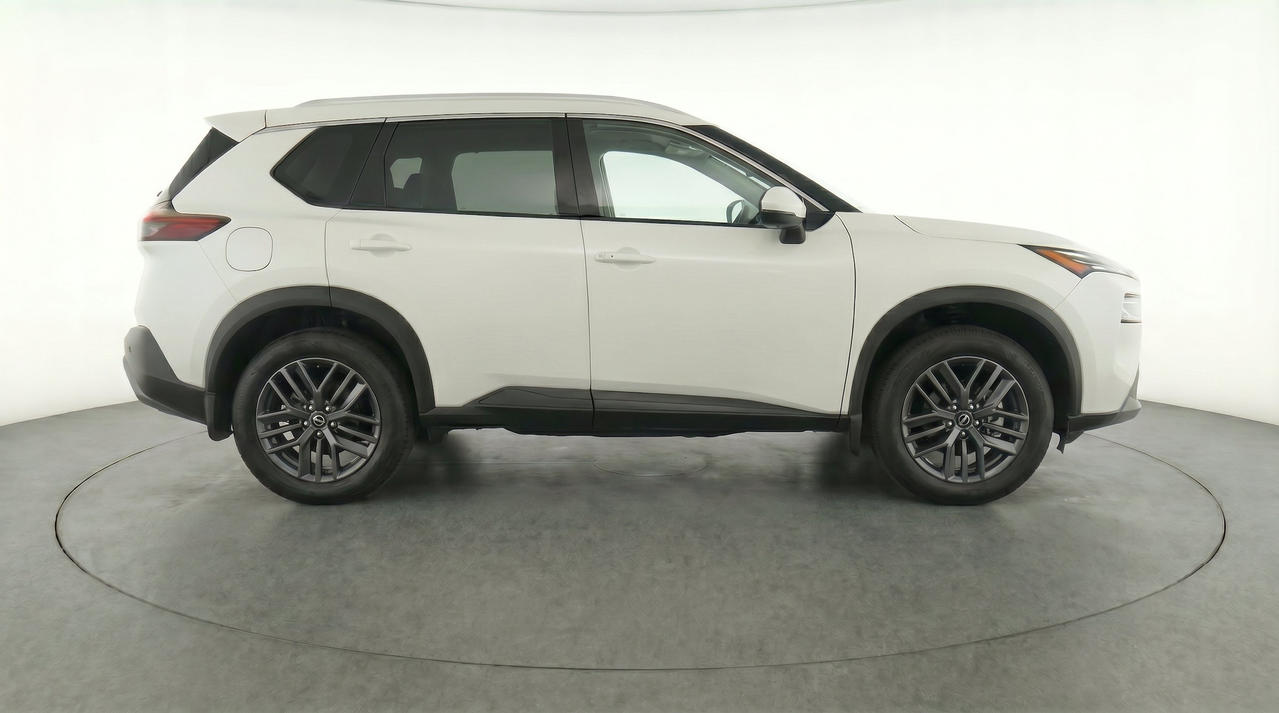 Thumbnail: 2026 Nissan Rogue - 5