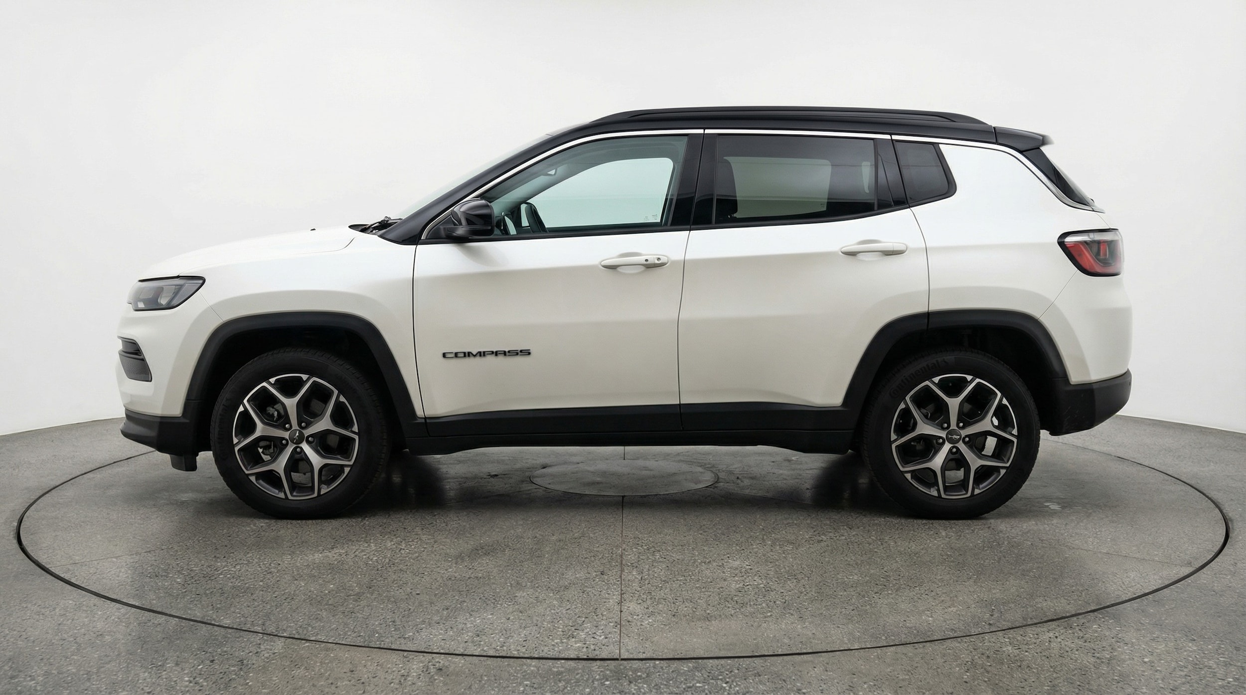 Thumbnail: 2025 Jeep Compass - 4