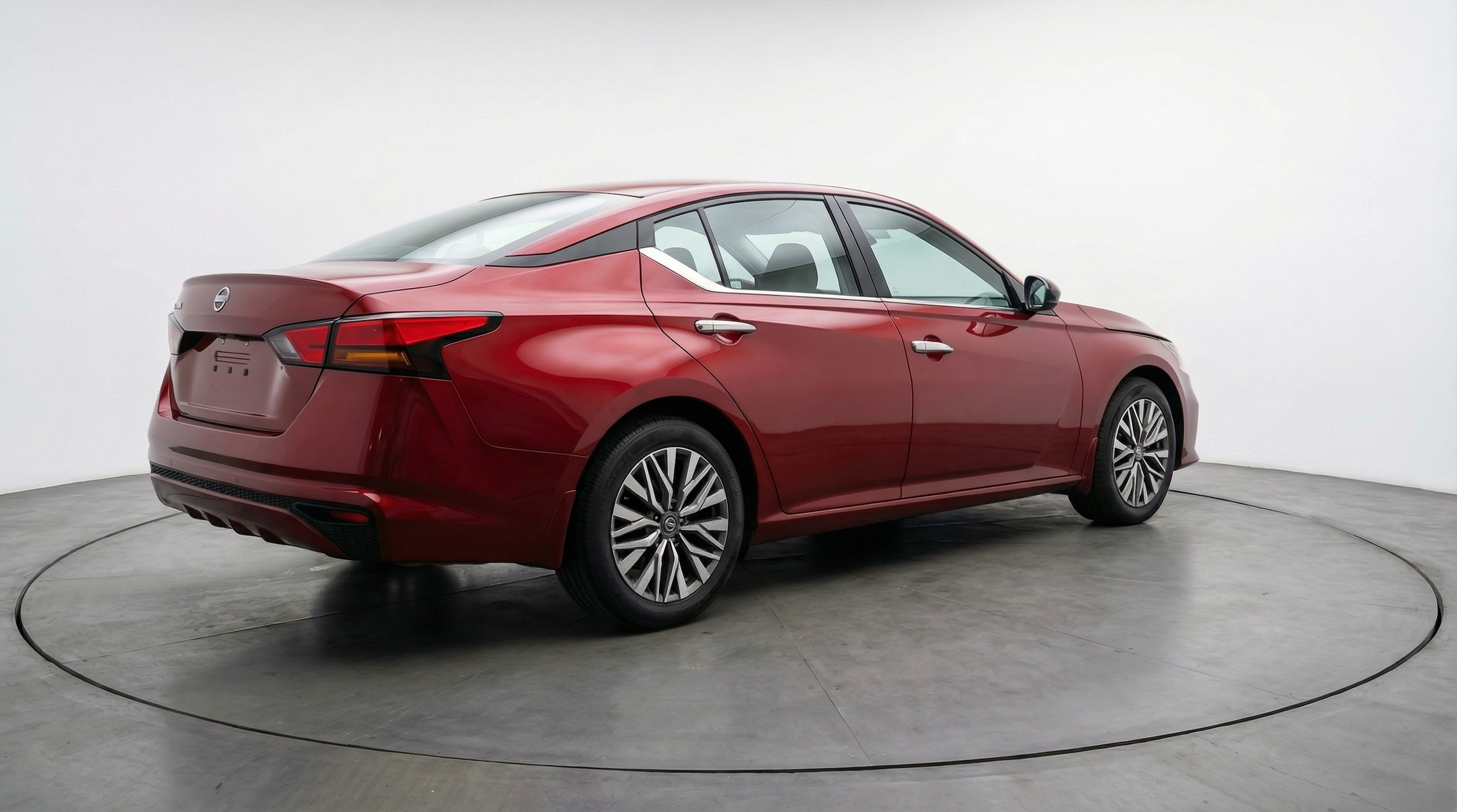 Thumbnail: 2025 Nissan Altima - 7