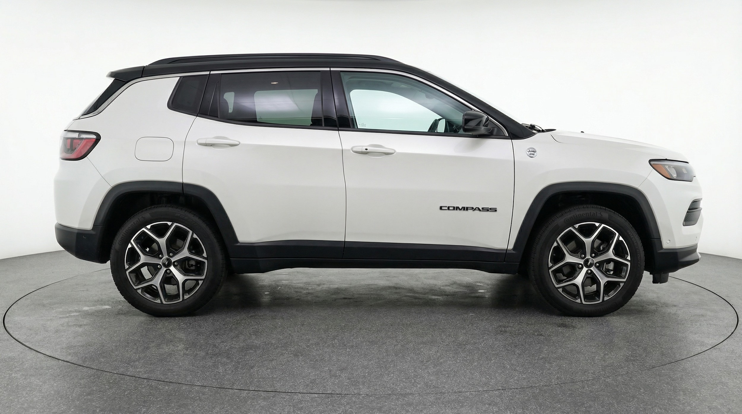 Thumbnail: 2025 Jeep Compass - 8