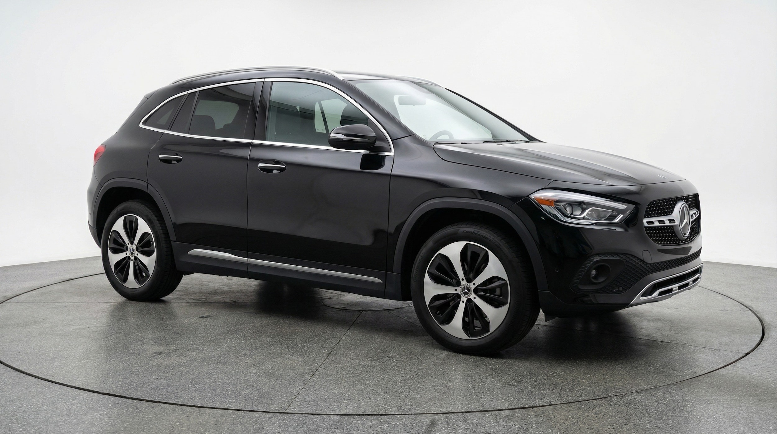 Thumbnail: 2025 Mercedes-Benz GLA - 1