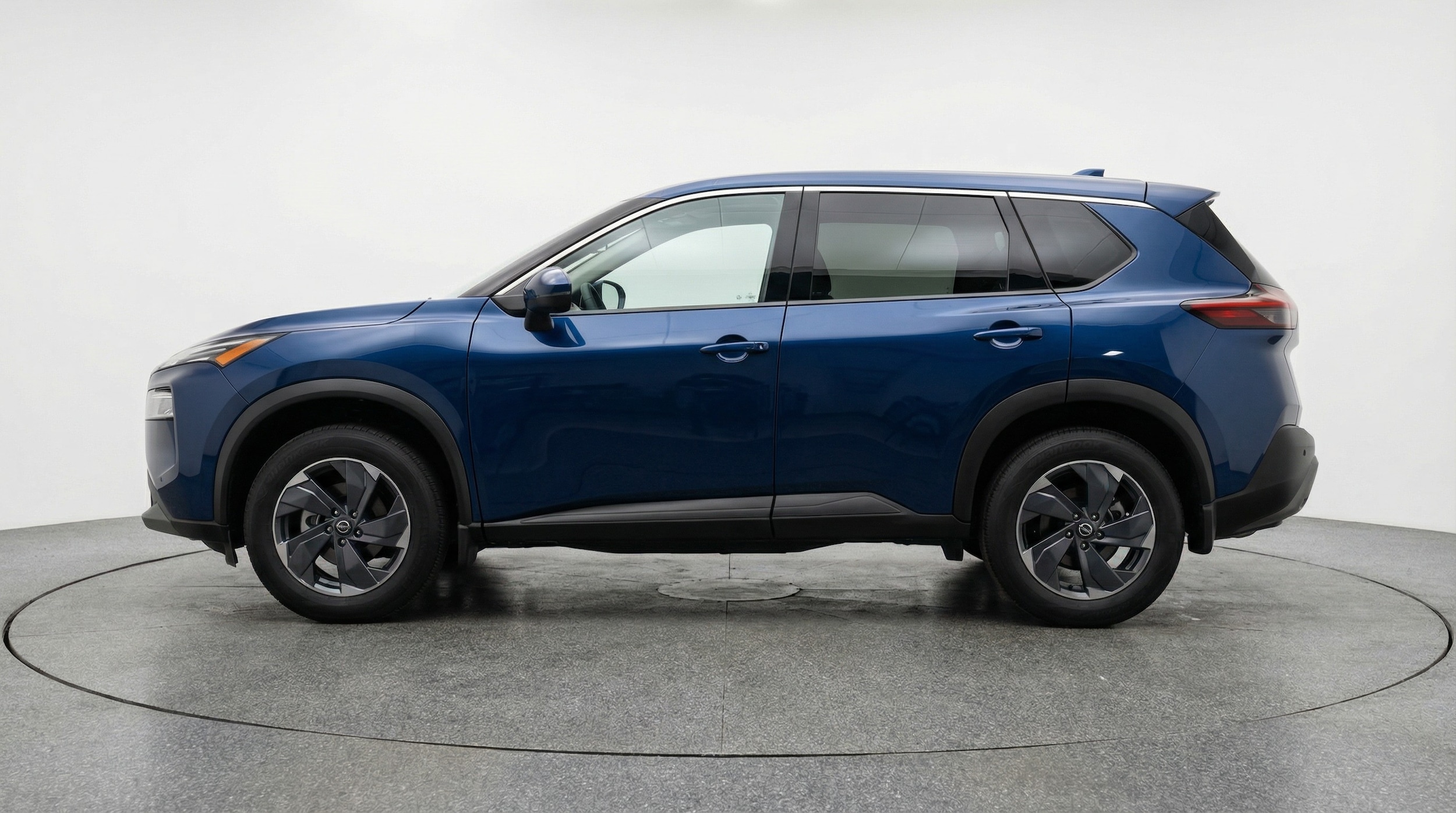 Thumbnail: 2025 Nissan Rogue - 4