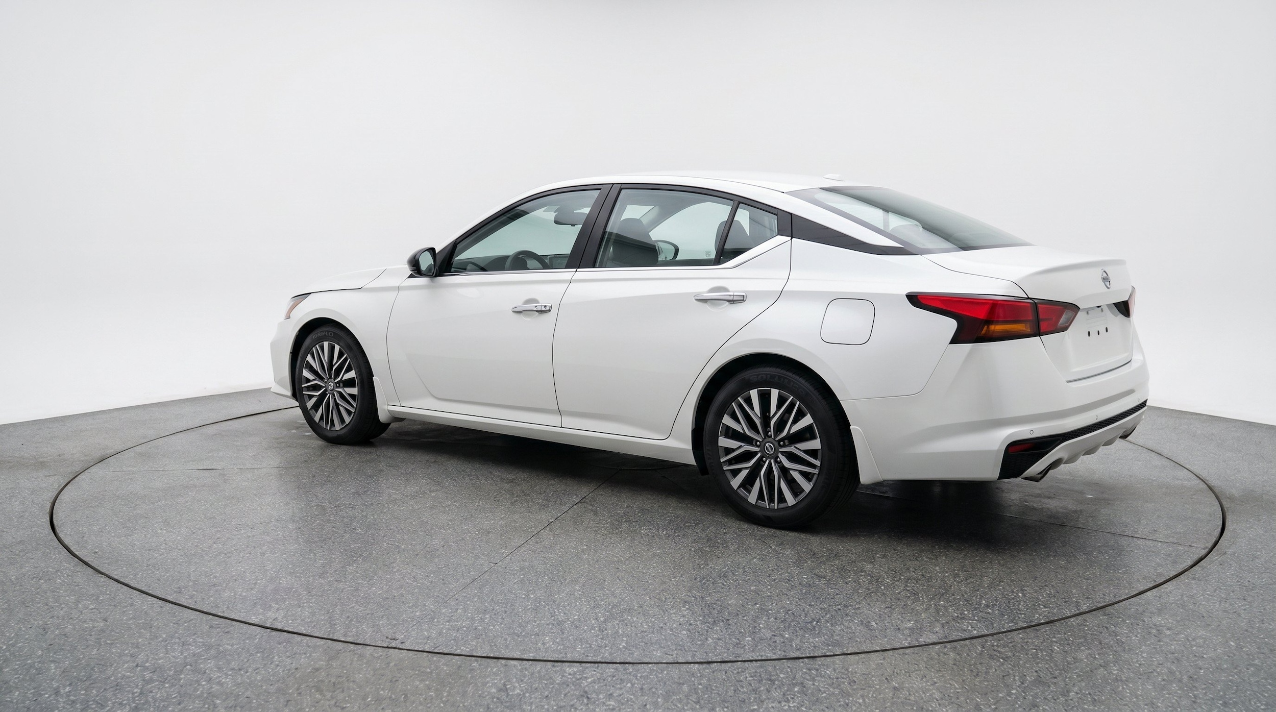 Thumbnail: 2025 Nissan Altima - 6