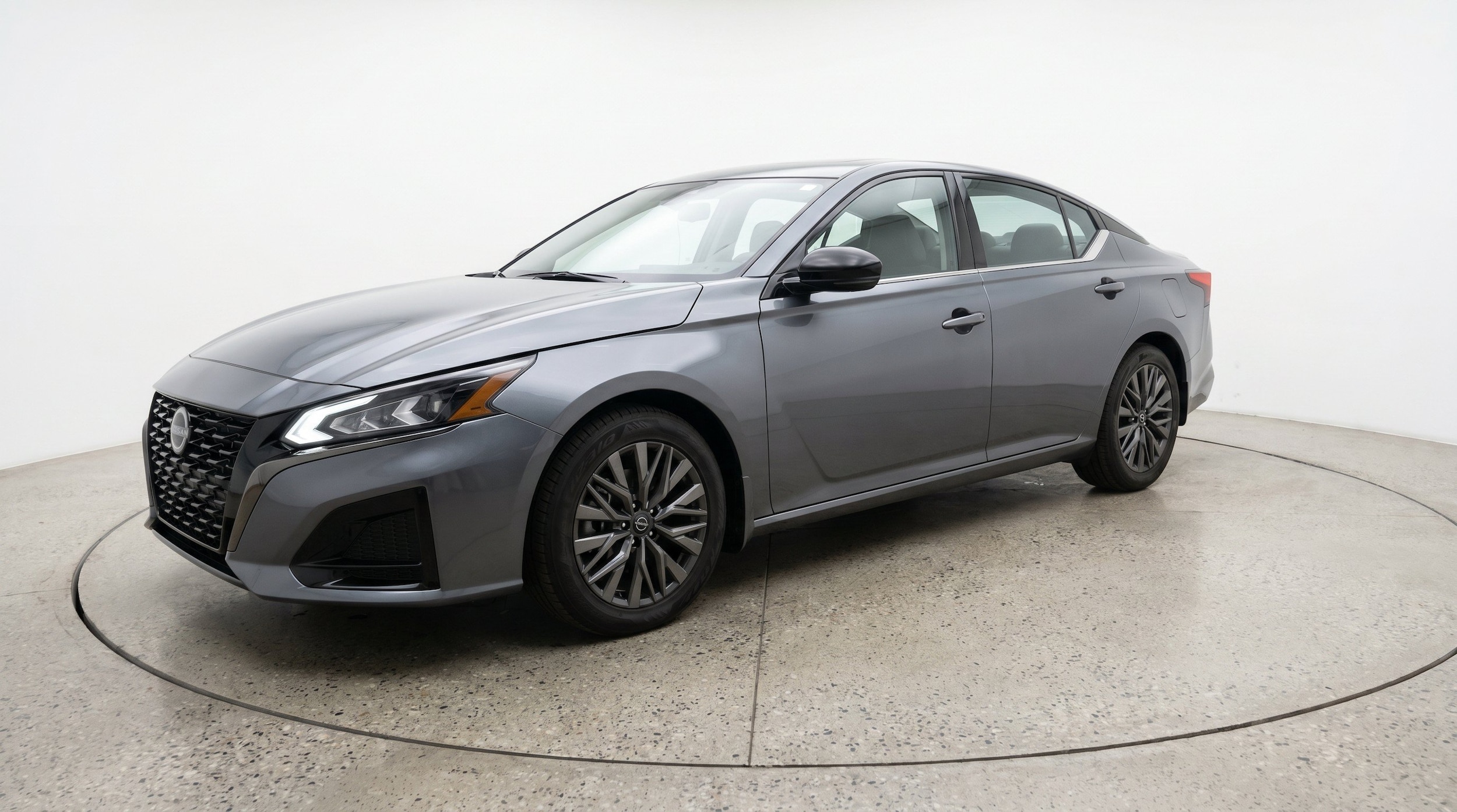 Thumbnail: 2025 Nissan Altima - 3