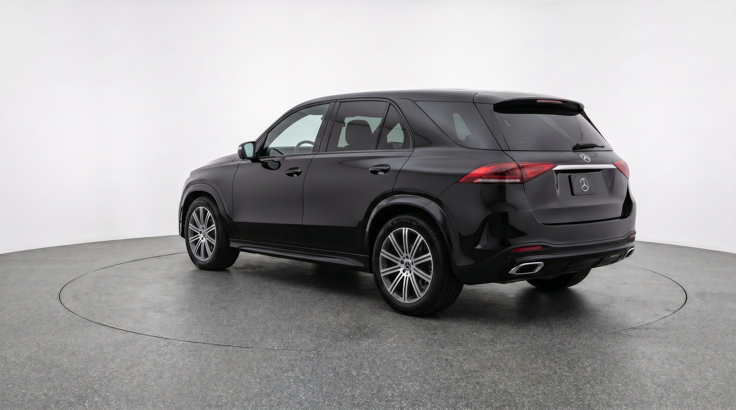 Thumbnail: 2026 Mercedes-Benz GLE - 6