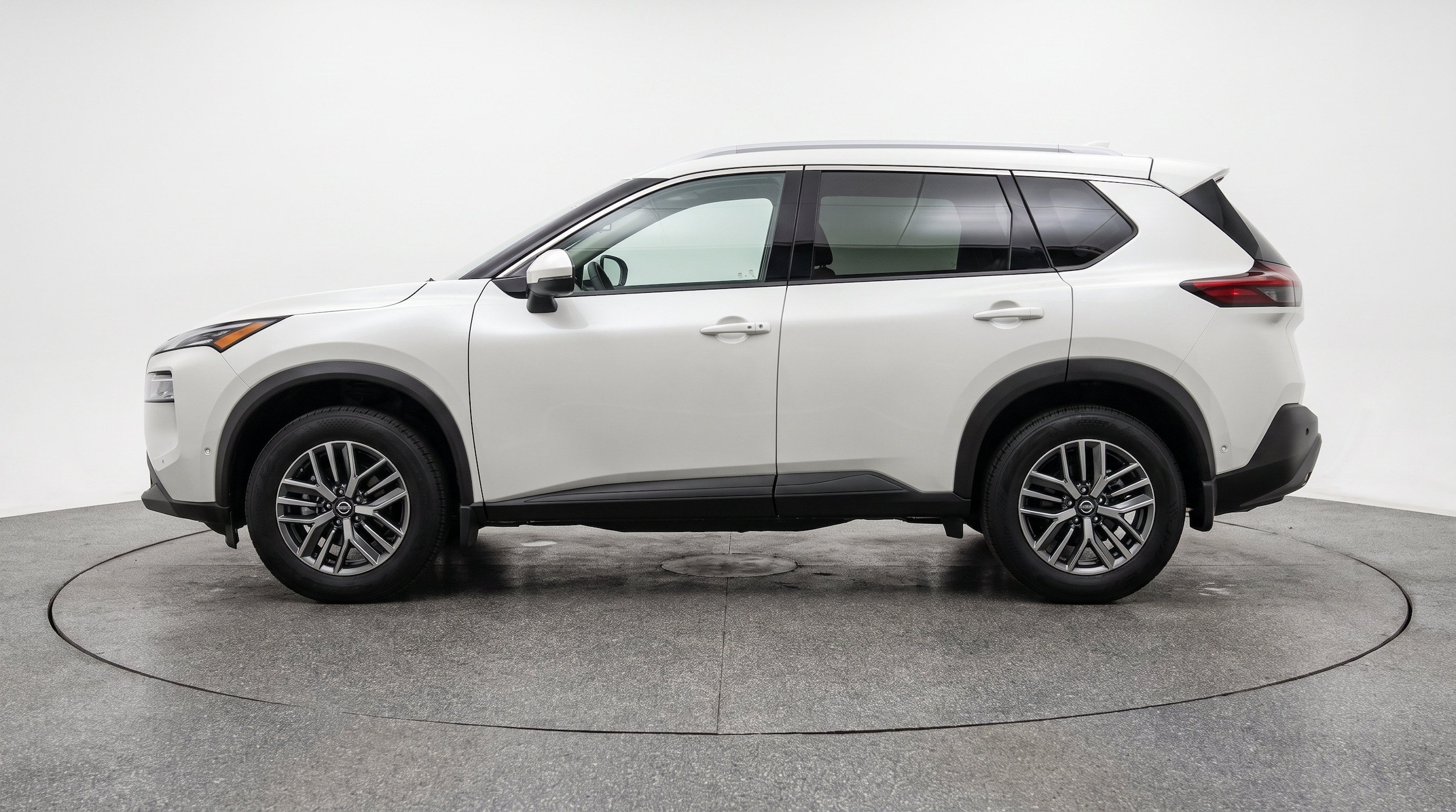 Thumbnail: 2026 Nissan Rogue - 5