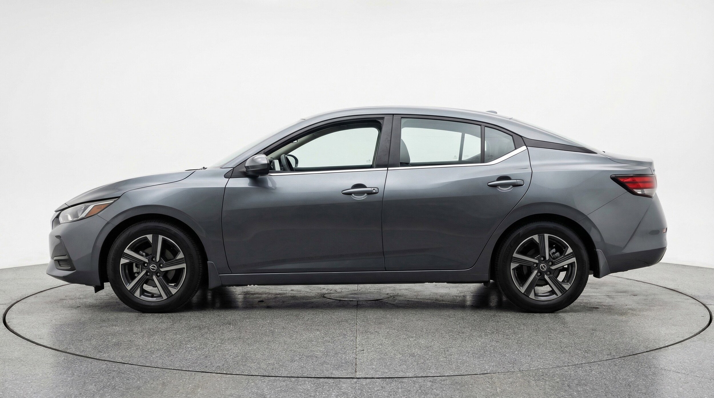 Thumbnail: 2025 Nissan Sentra - 5