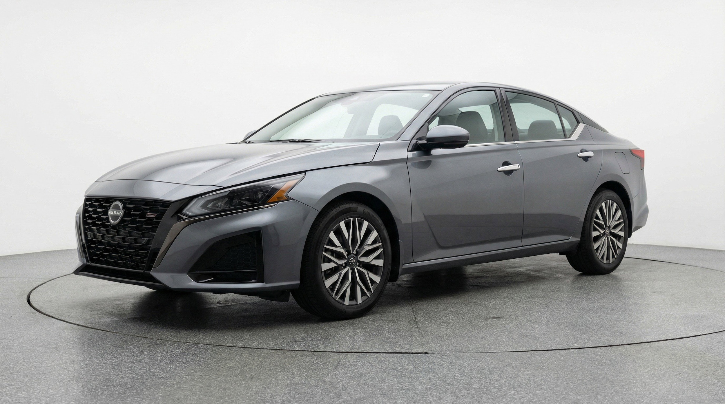 Thumbnail: 2025 Nissan Altima - 3