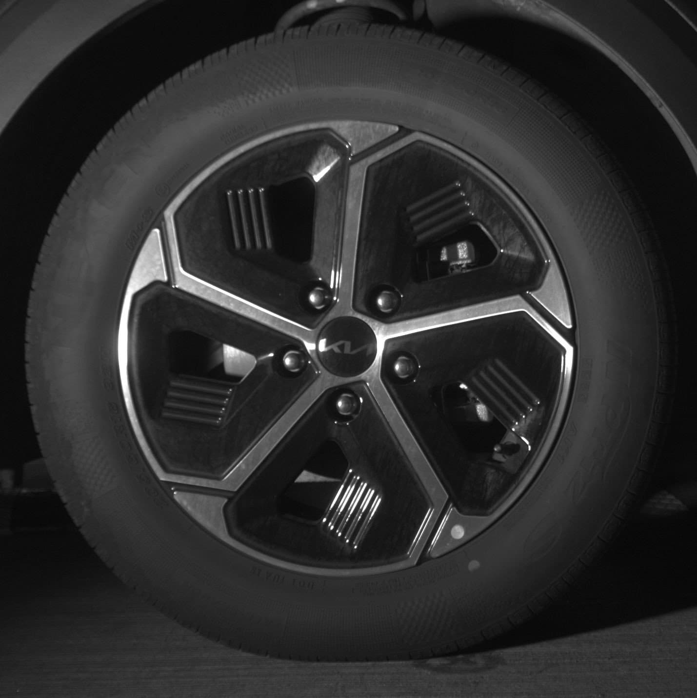 Thumbnail: 2026 Kia Niro - 13