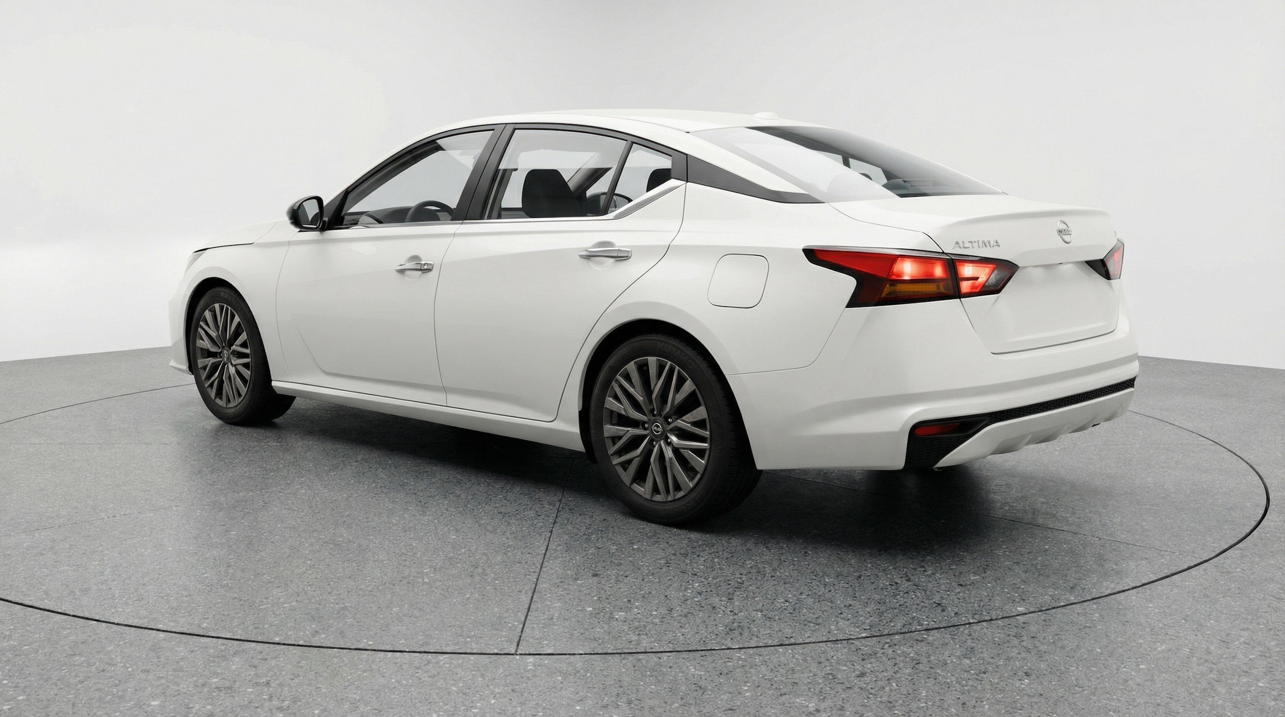 Thumbnail: 2025 Nissan Altima - 6