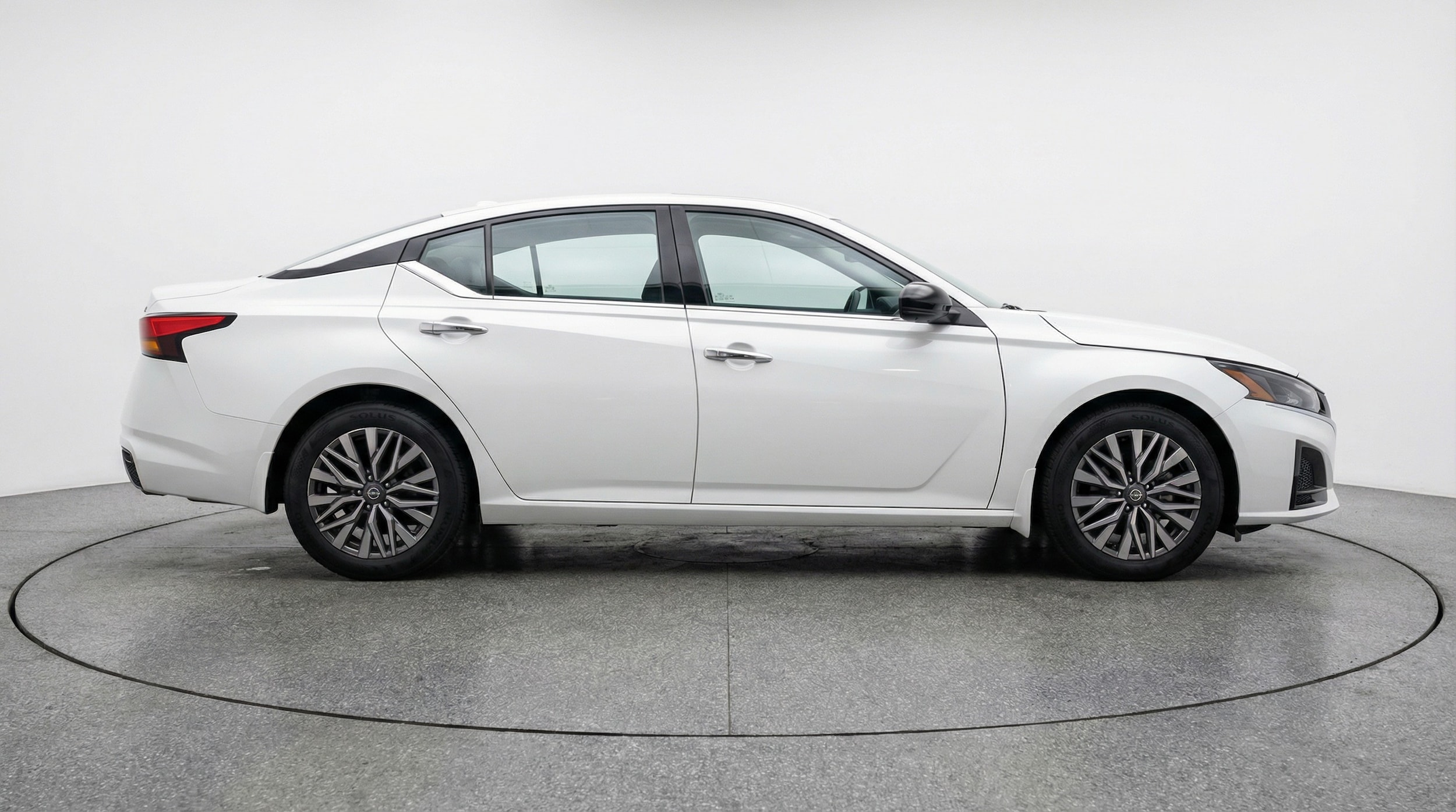 Thumbnail: 2025 Nissan Altima - 8