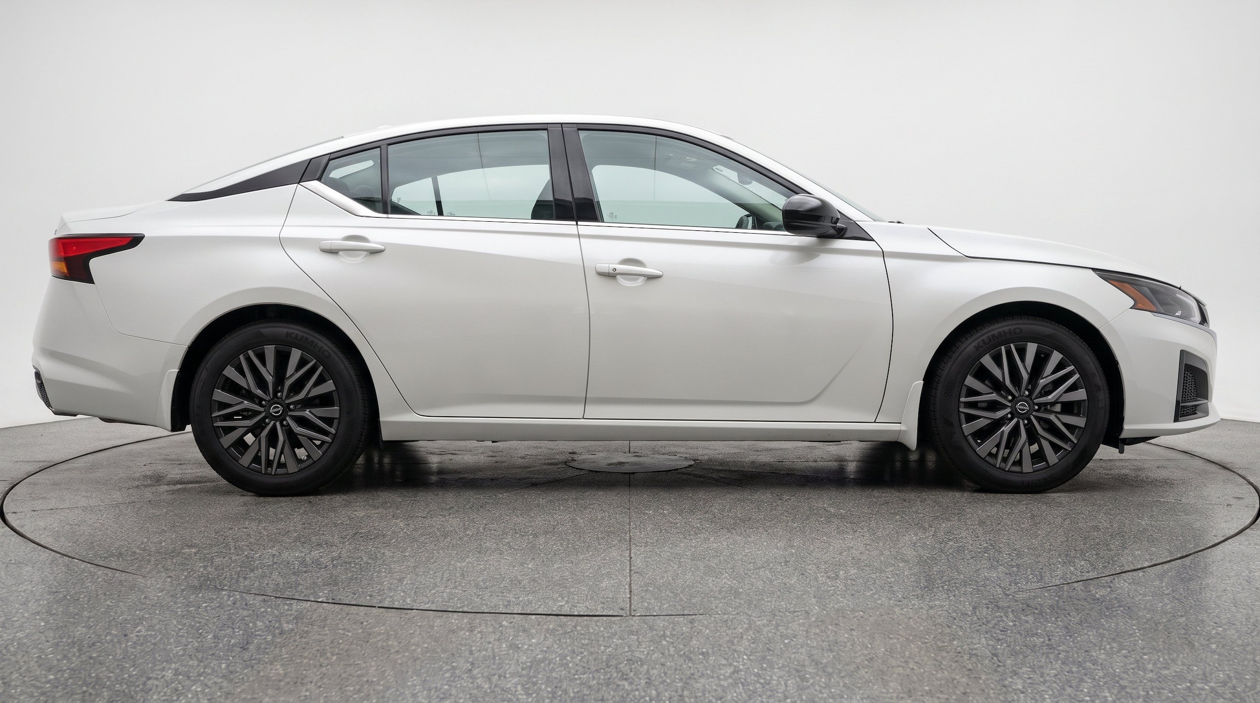 Thumbnail: 2026 Nissan Altima - 10