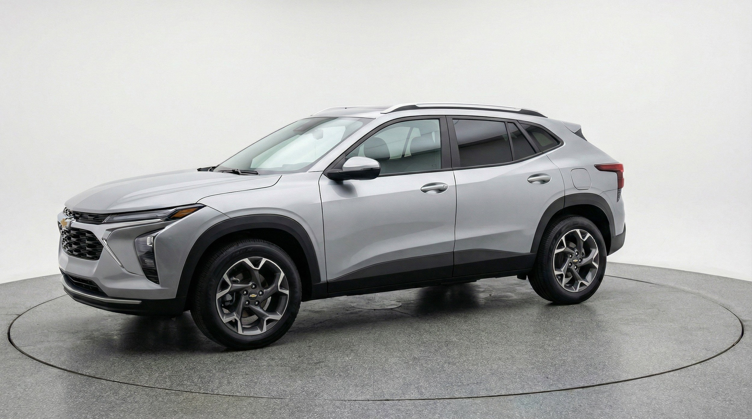 Thumbnail: 2025 Chevrolet Trax - 3