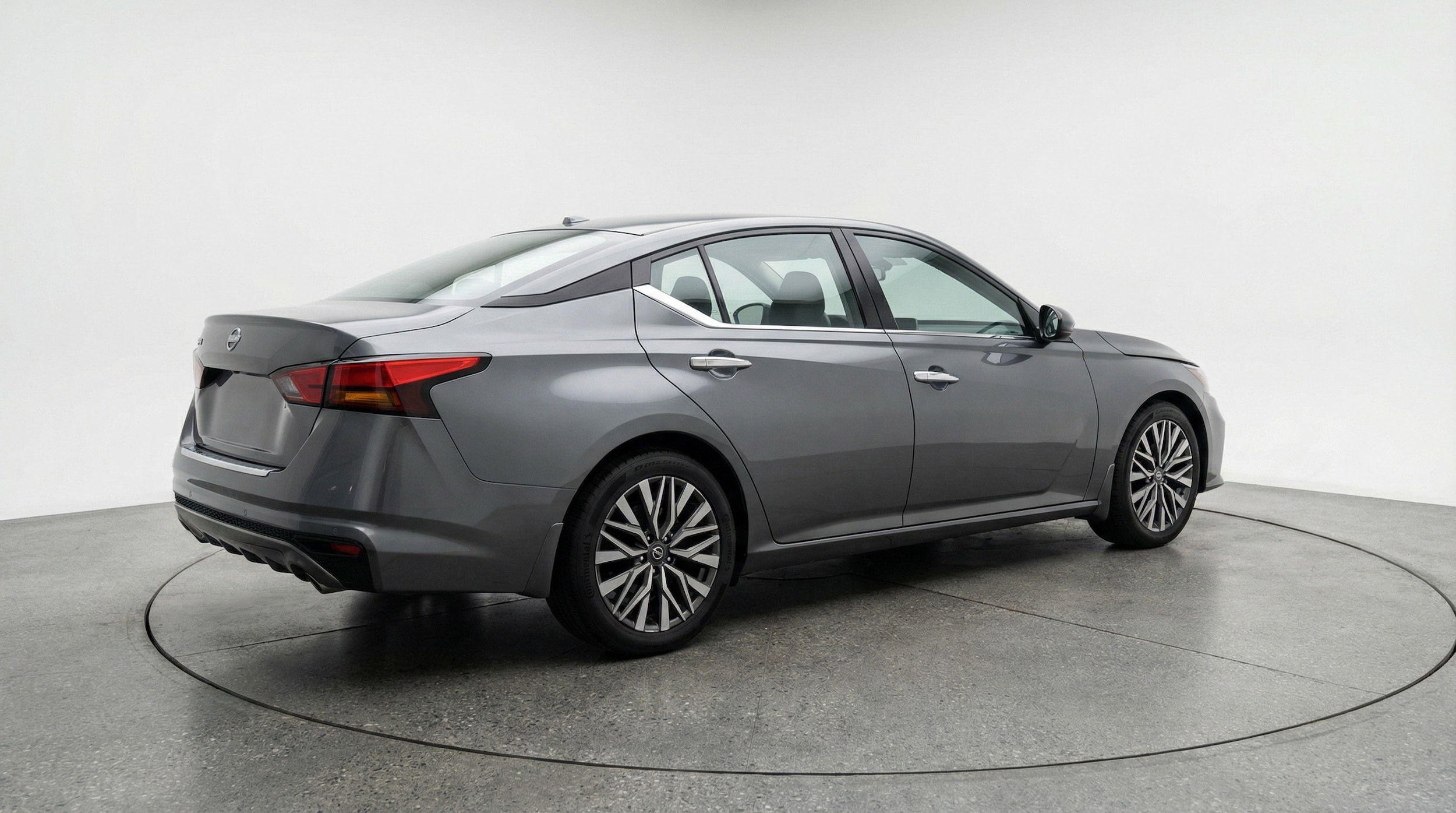 Thumbnail: 2025 Nissan Altima - 9