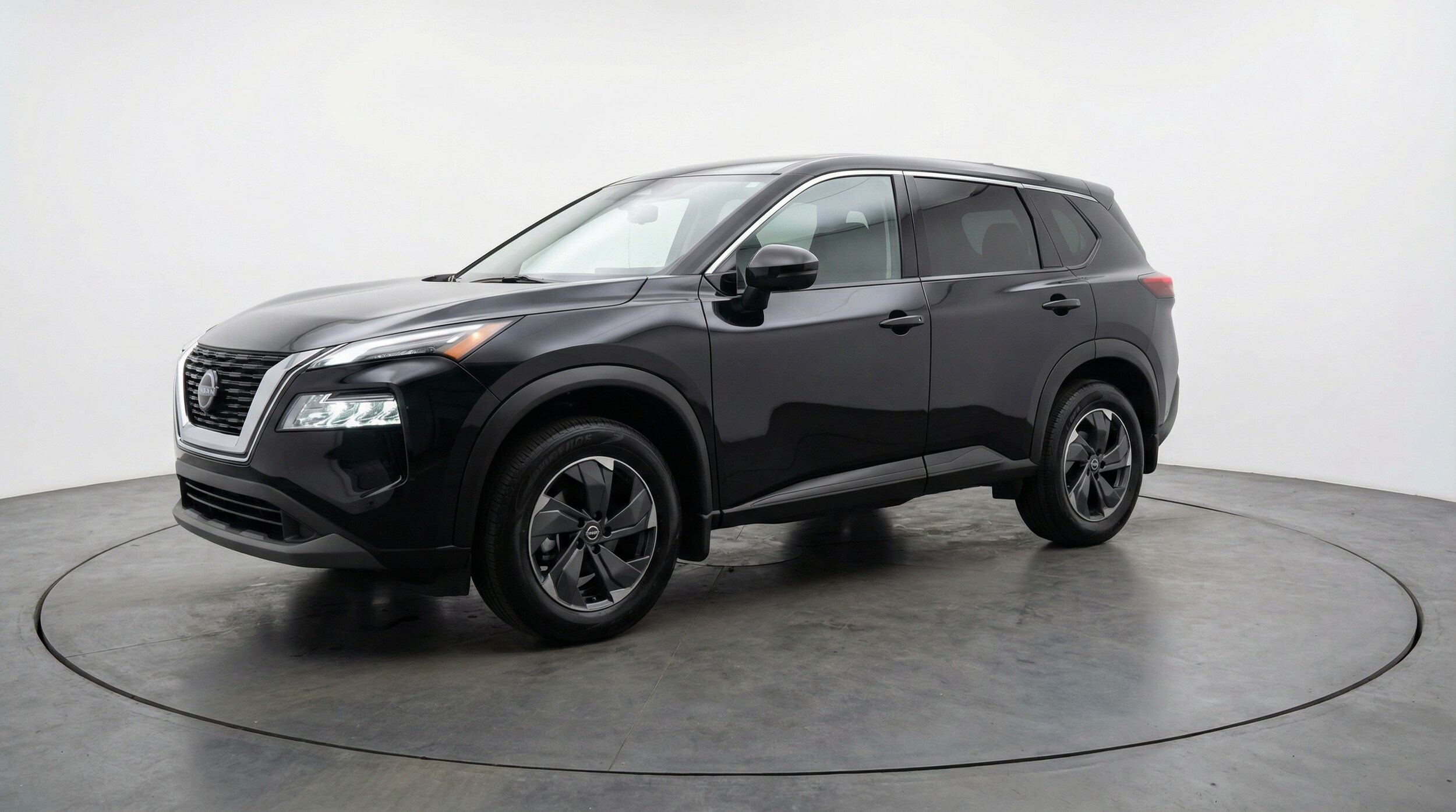 Thumbnail: 2025 Nissan Rogue - 3