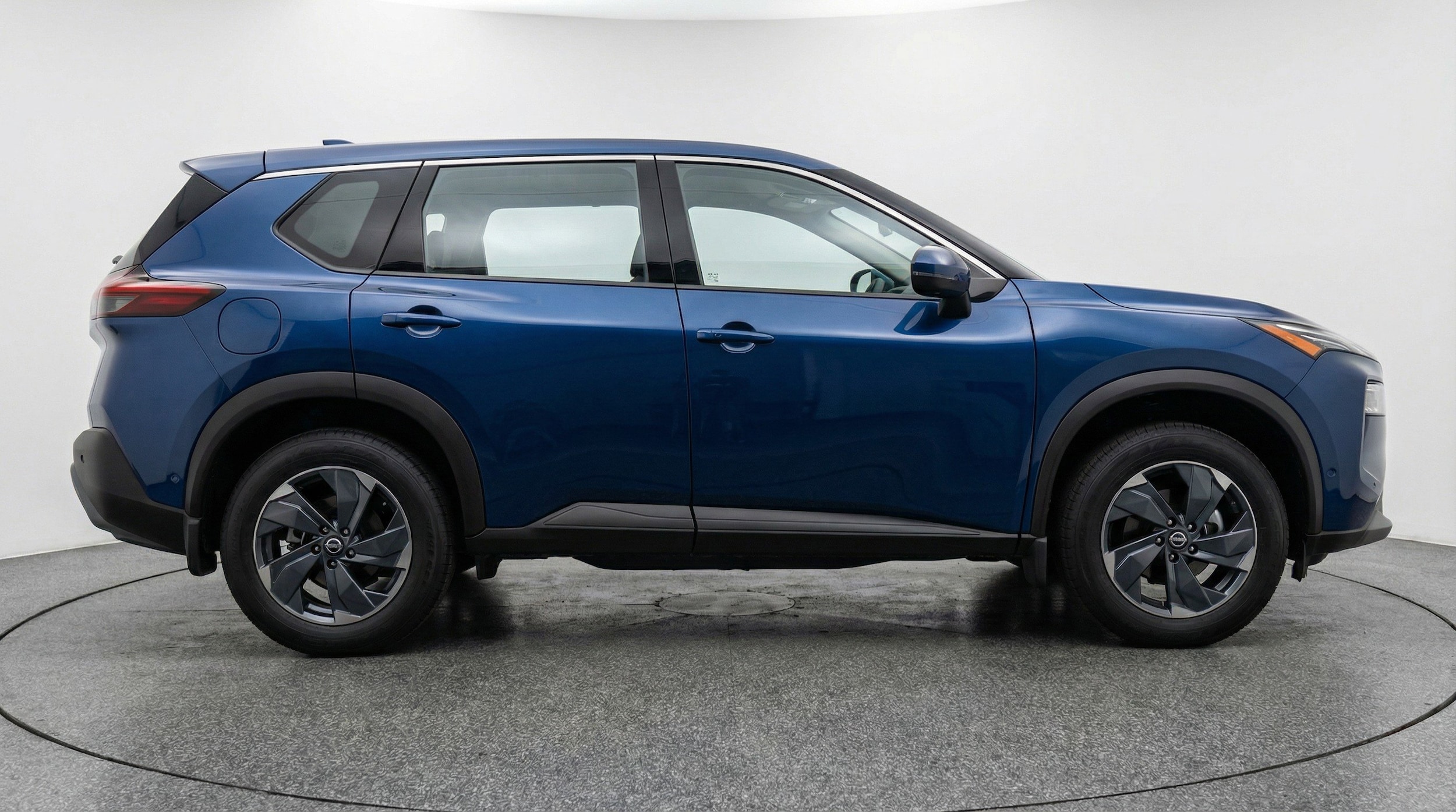 Thumbnail: 2025 Nissan Rogue - 11