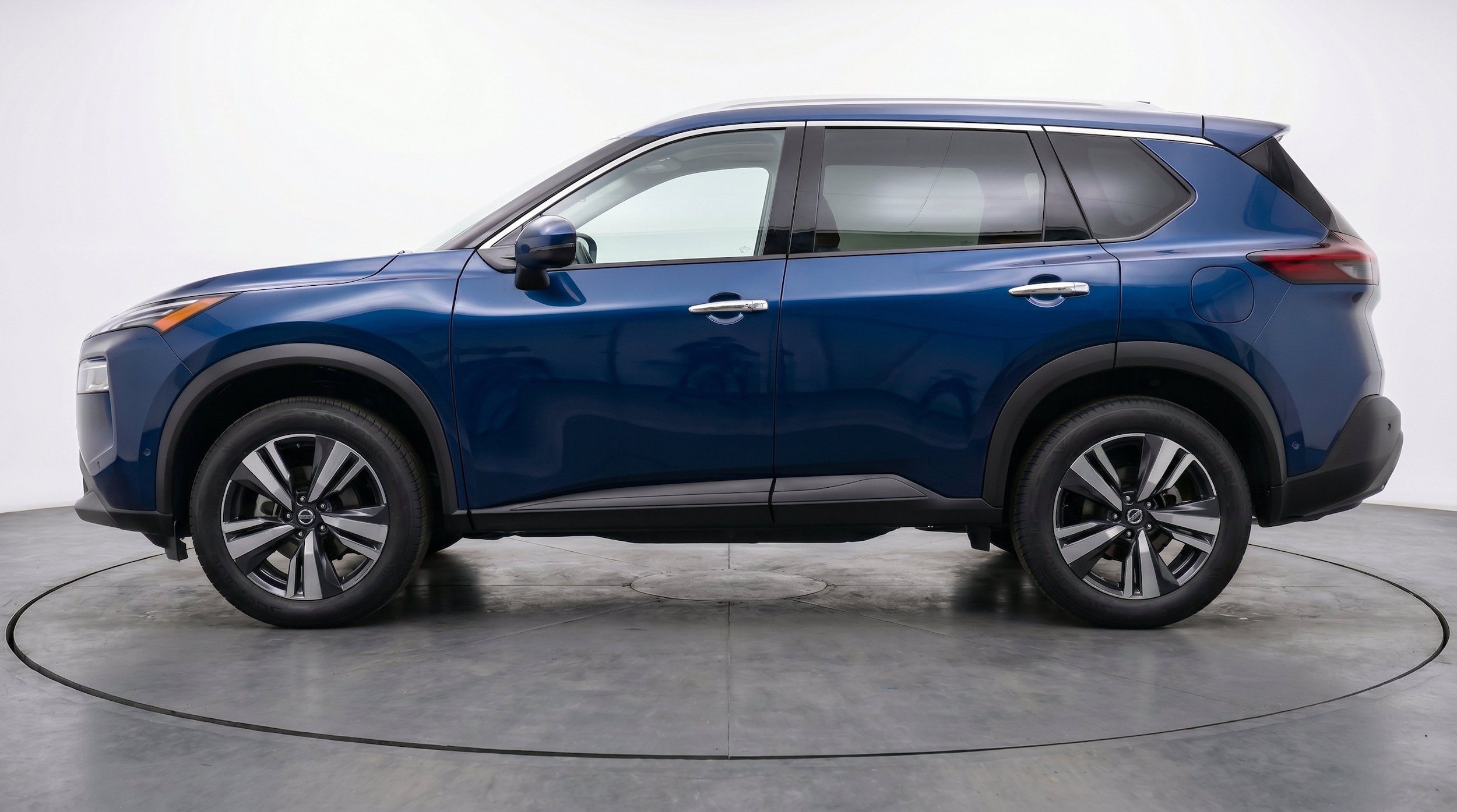 Thumbnail: 2026 Nissan Rogue - 5