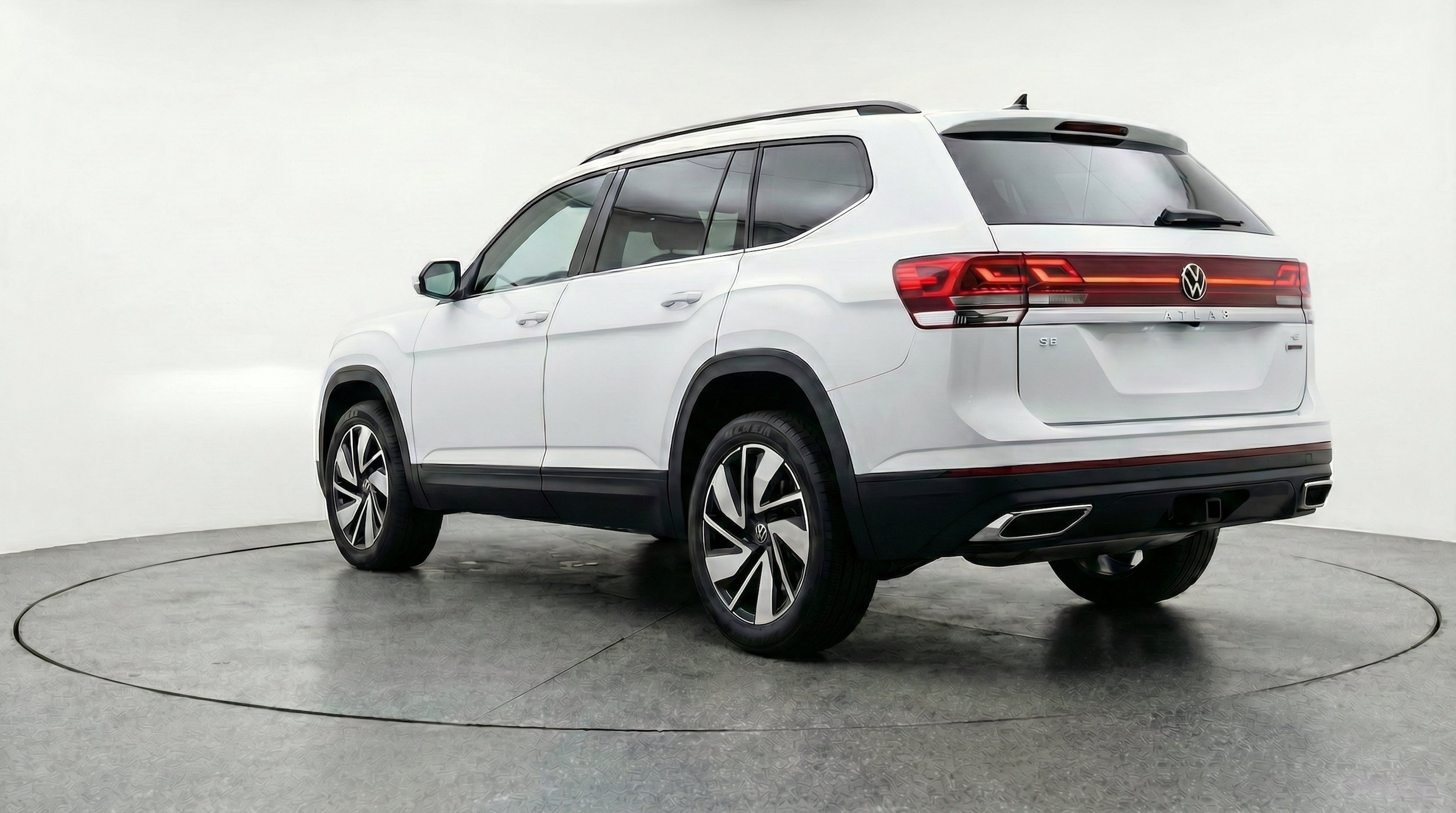 Thumbnail: 2026 Volkswagen Atlas - 6