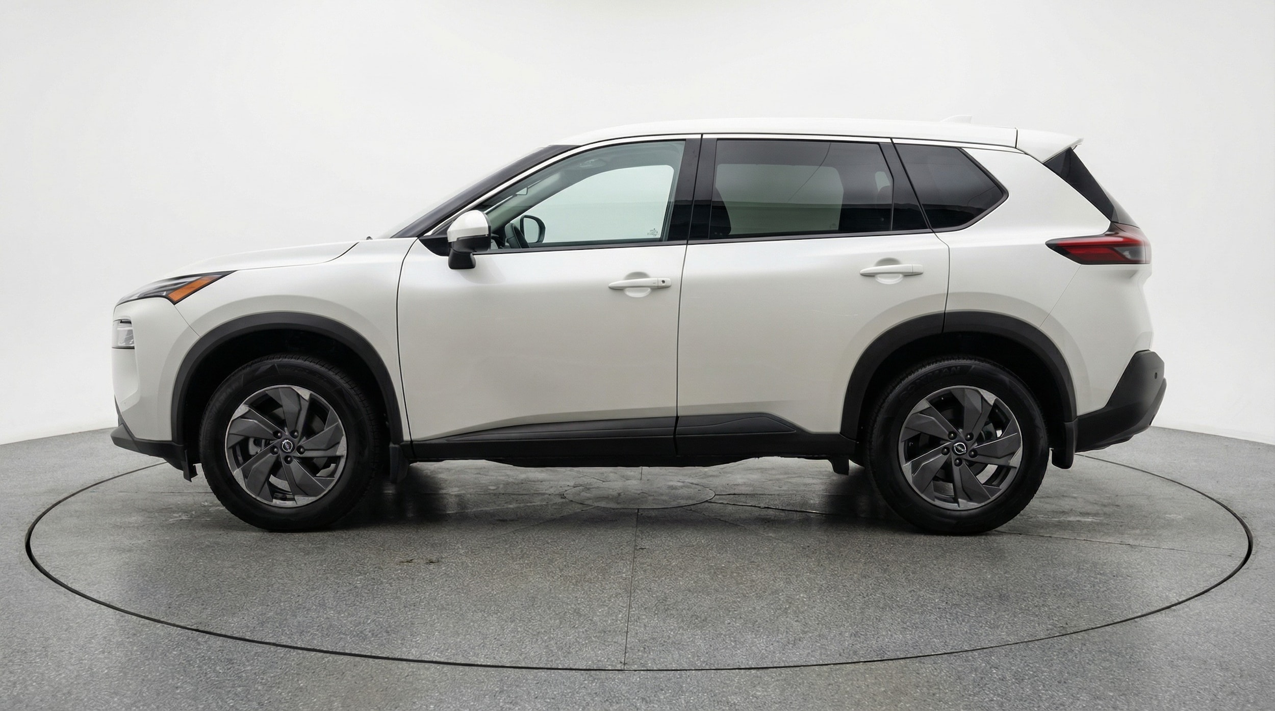 Thumbnail: 2025 Nissan Rogue - 4