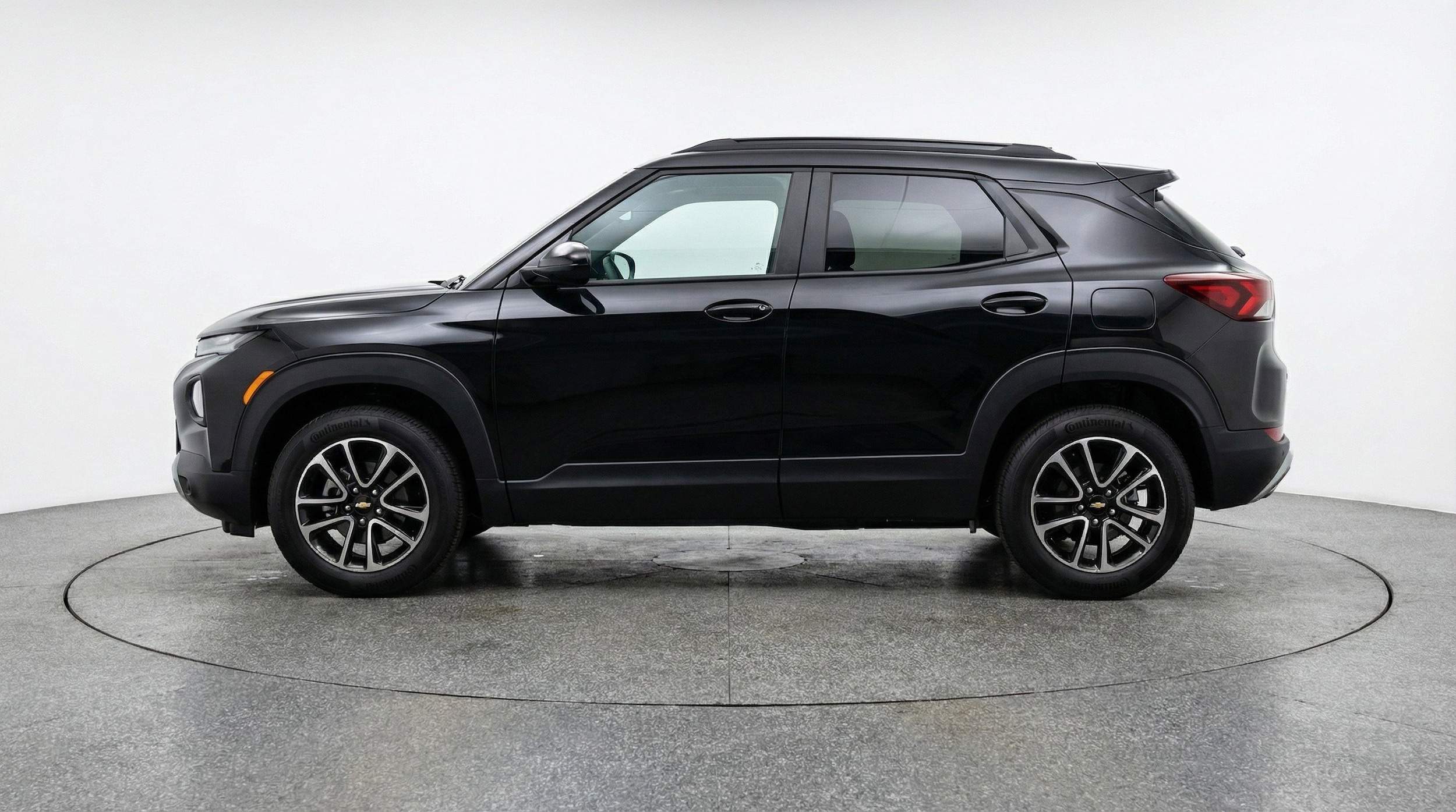 Thumbnail: 2025 Chevrolet TrailBlazer - 11