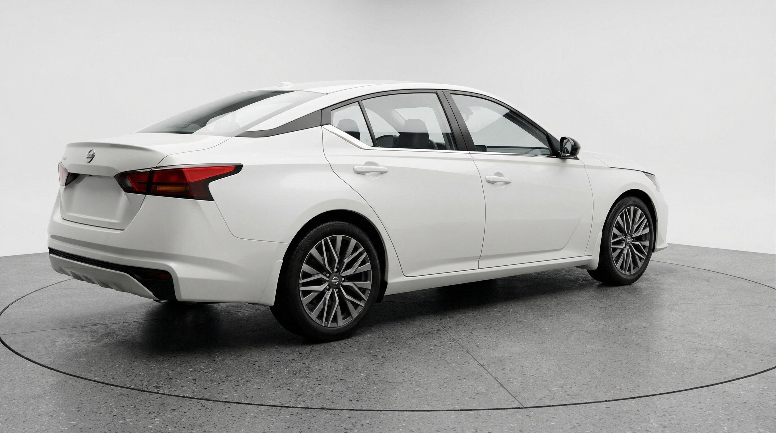 Thumbnail: 2025 Nissan Altima - 9