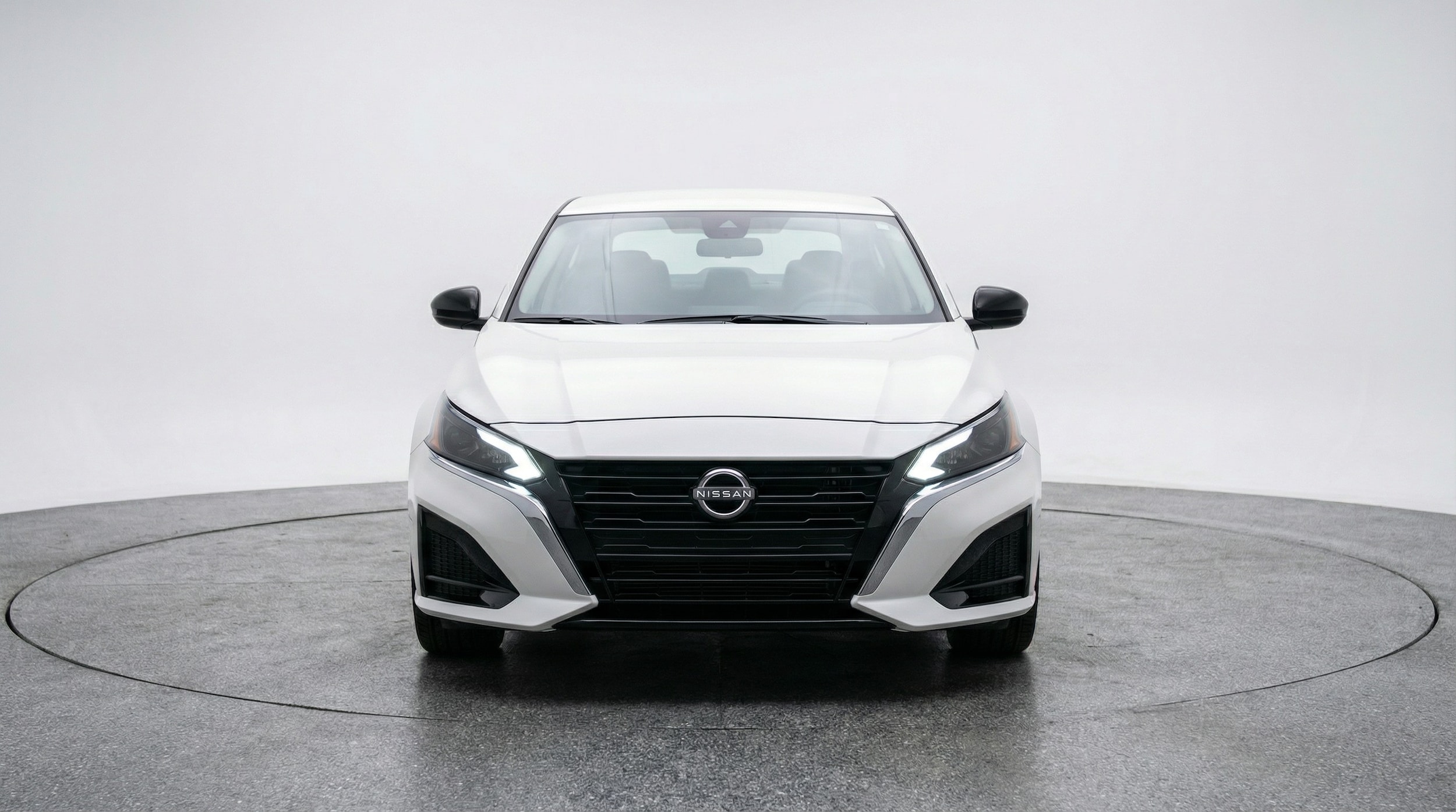 Thumbnail: 2025 Nissan Altima - 2