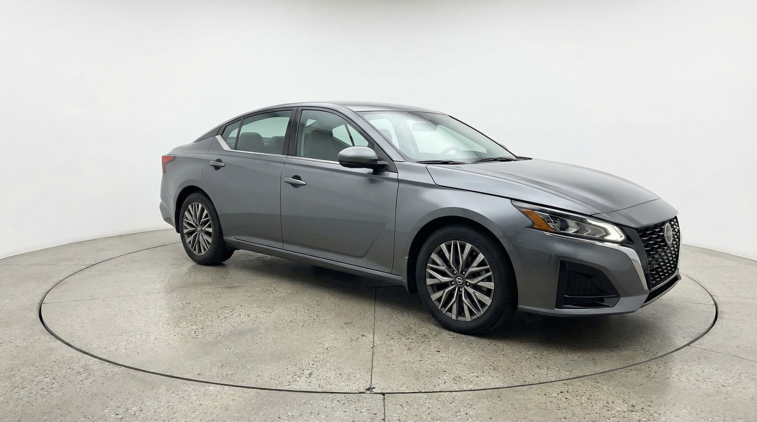 Thumbnail: 2025 Nissan Altima - 1