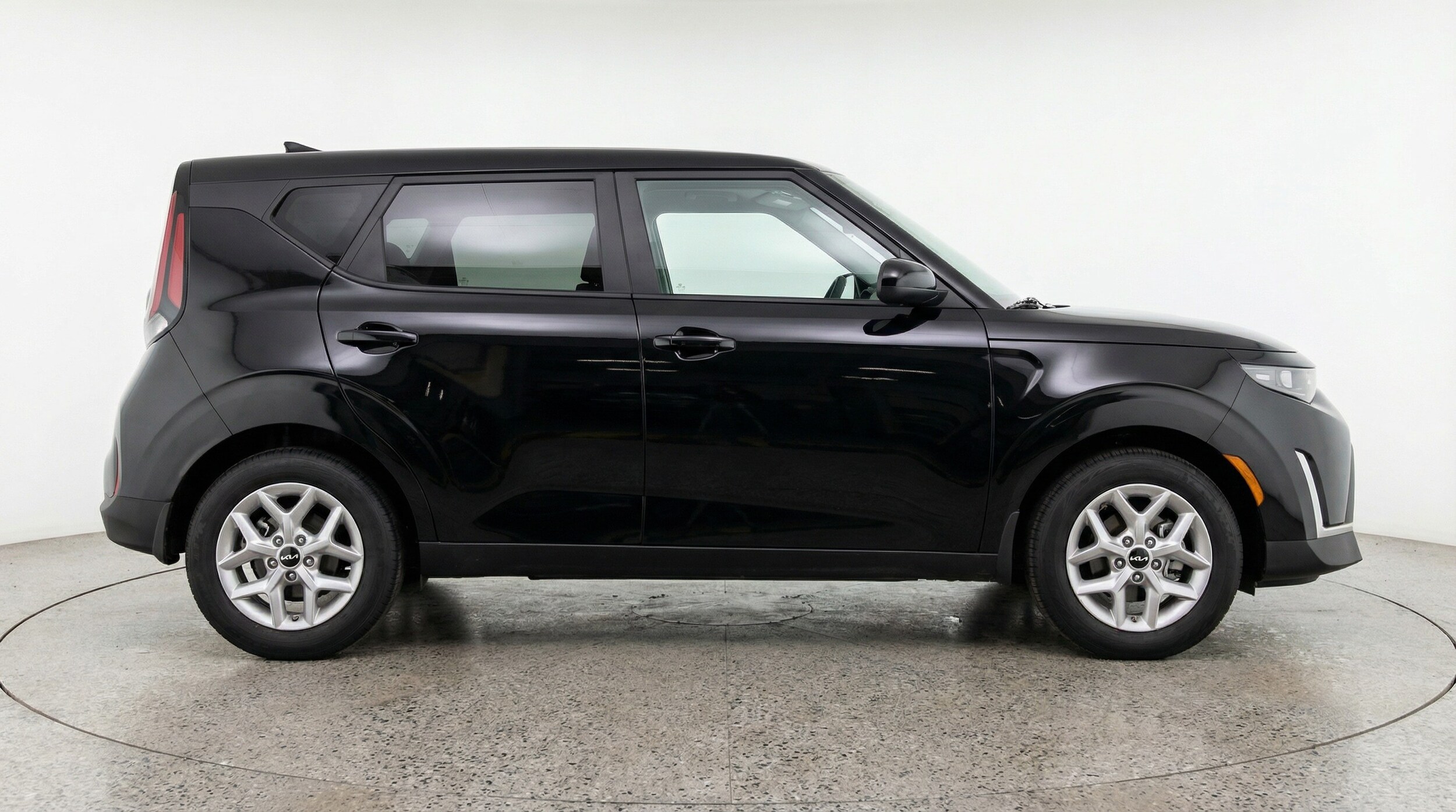 Thumbnail: 2025 Kia Soul - 8