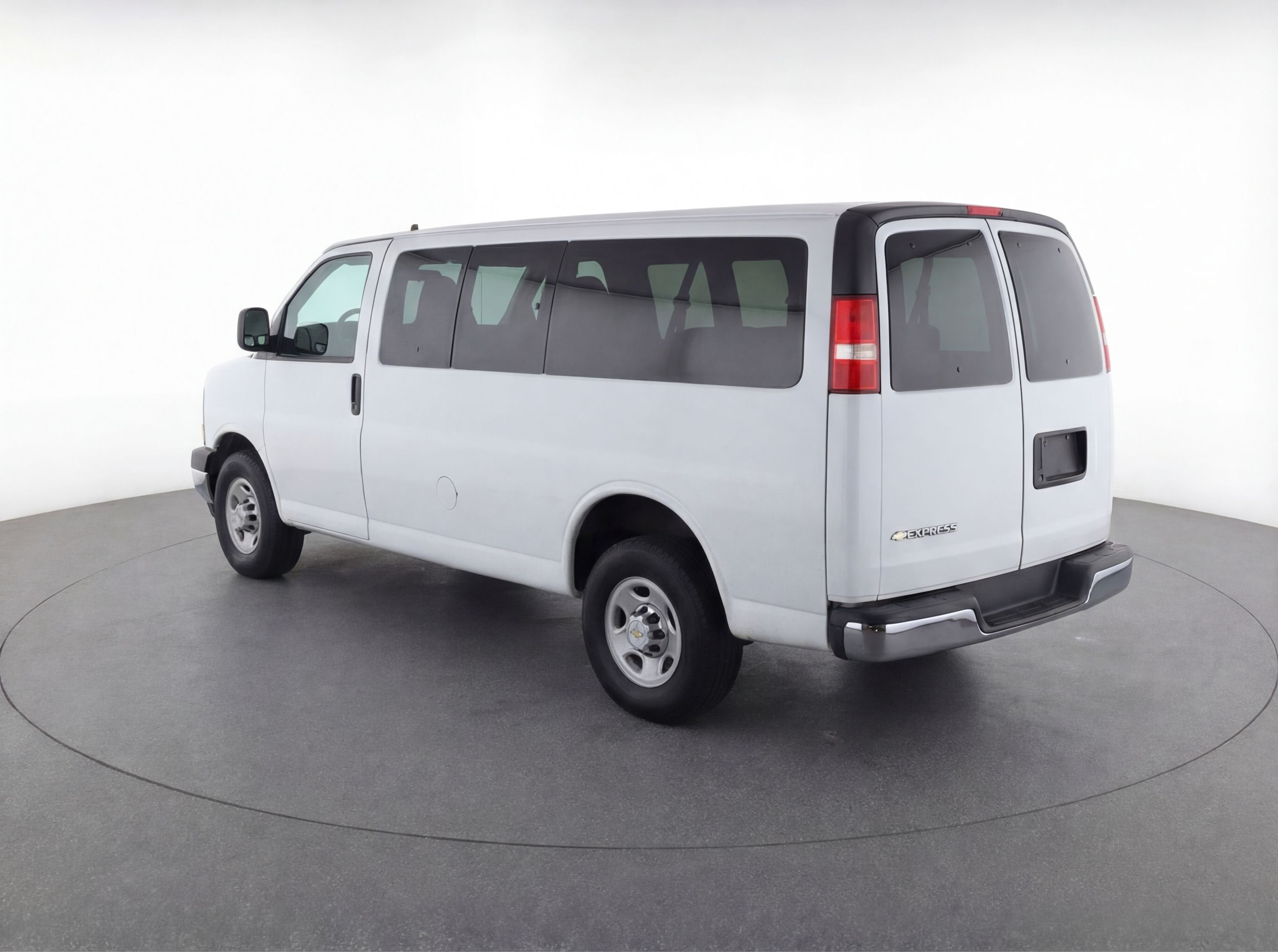 Thumbnail: 2025 Chevrolet Express - 5