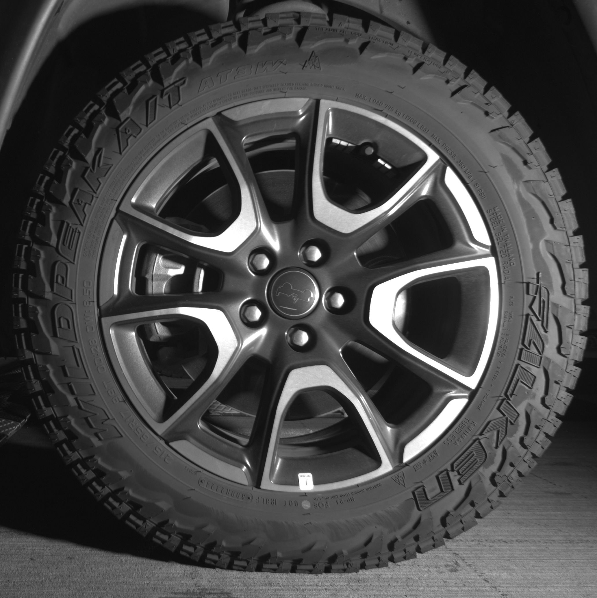 Thumbnail: 2025 Jeep Compass - 9