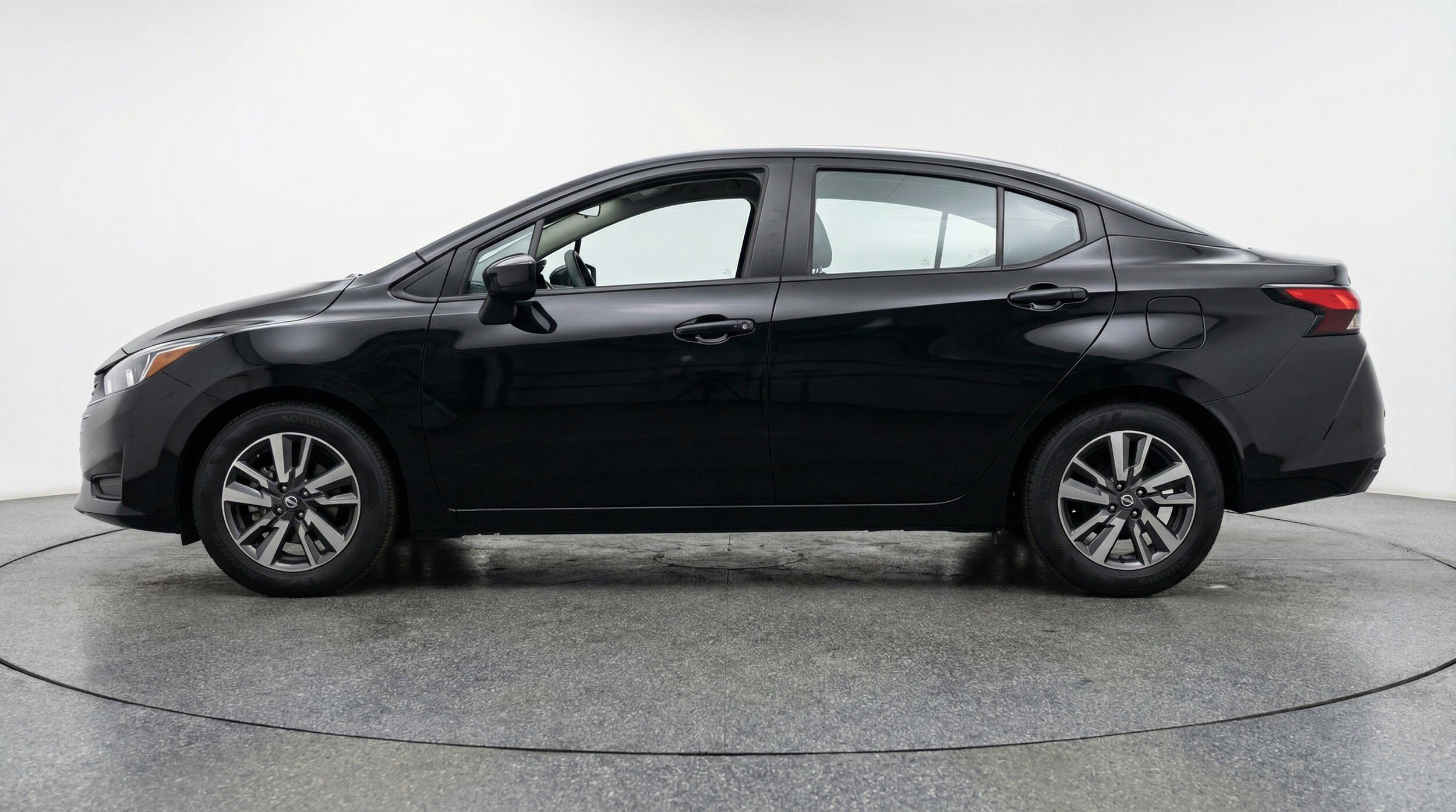 Thumbnail: 2025 Nissan Versa - 5